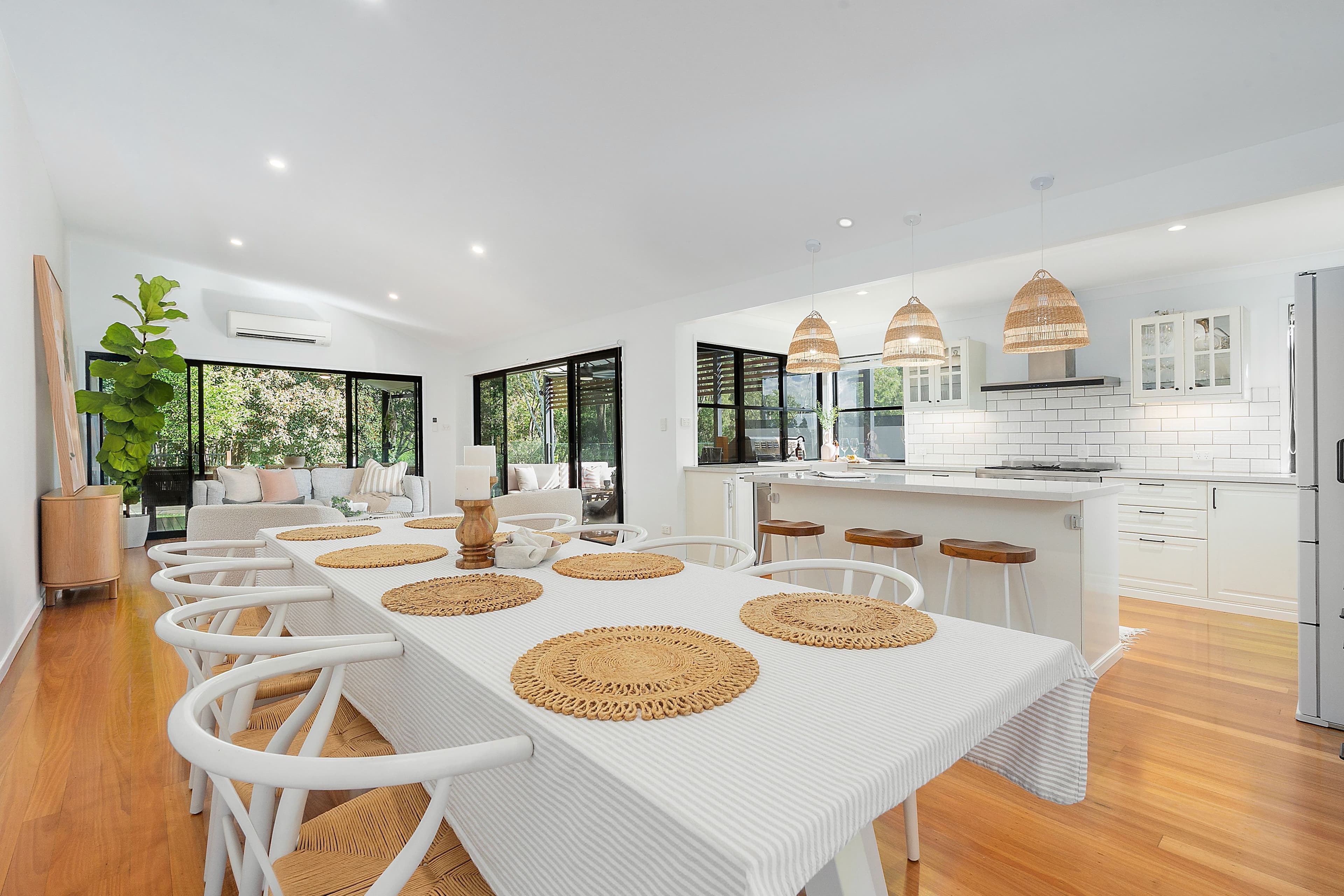 66 Linkwood Drive, Ferny Hills QLD 4055, Ferny Hills - Thumbnail 2