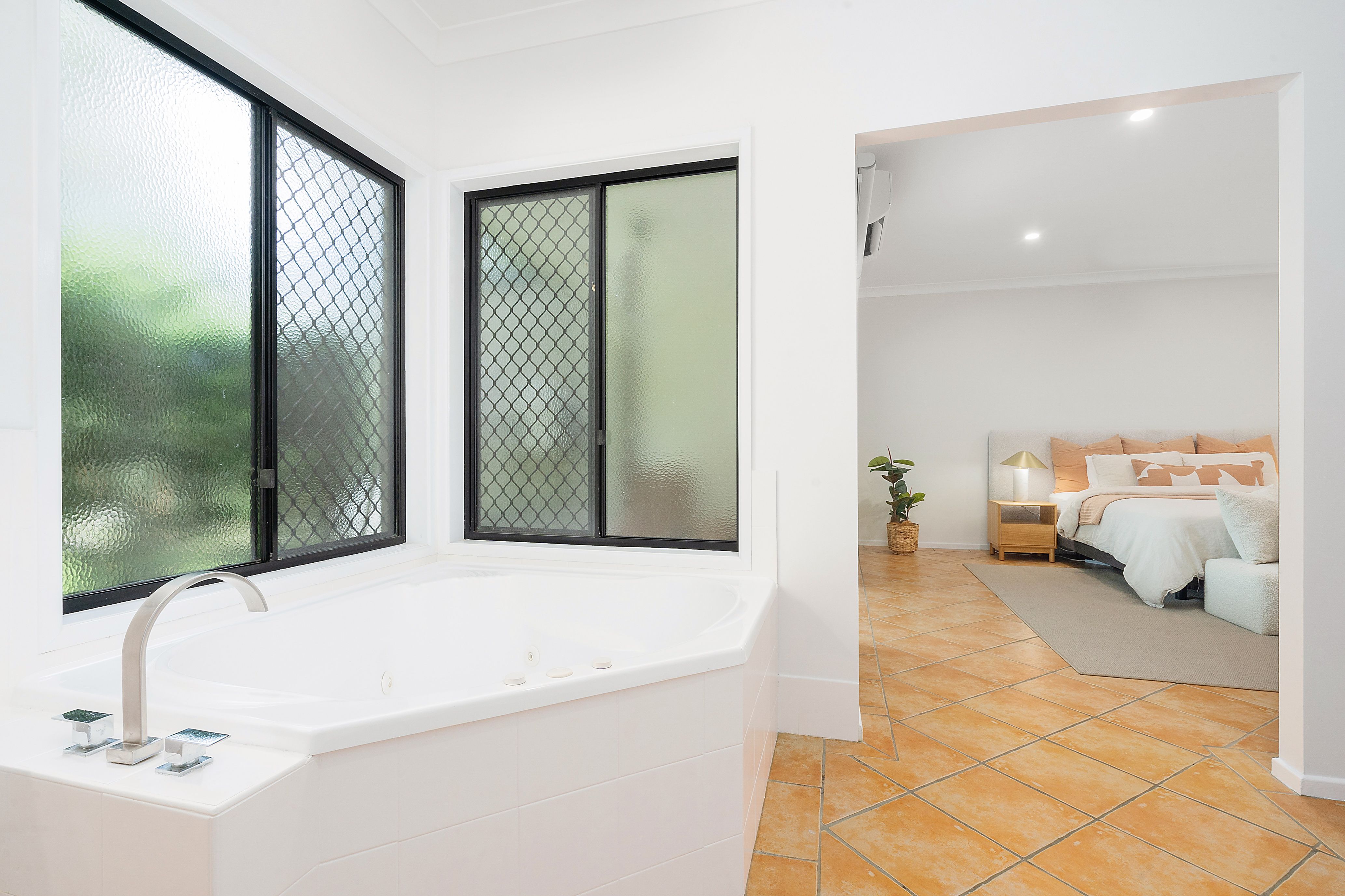 66 Linkwood Drive, Ferny Hills QLD 4055, Ferny Hills - Thumbnail 8