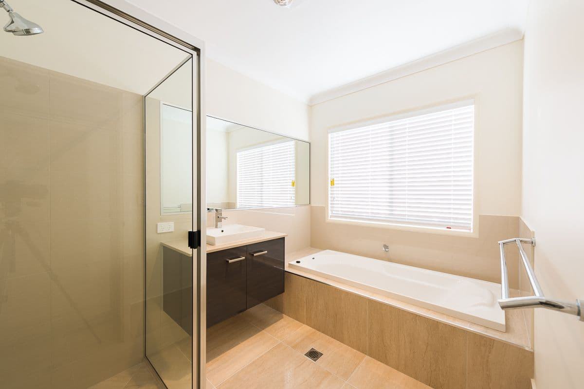 11 Schneider Court, MIDDLE RIDGE QLD 4350, Middle Ridge - Thumbnail 8