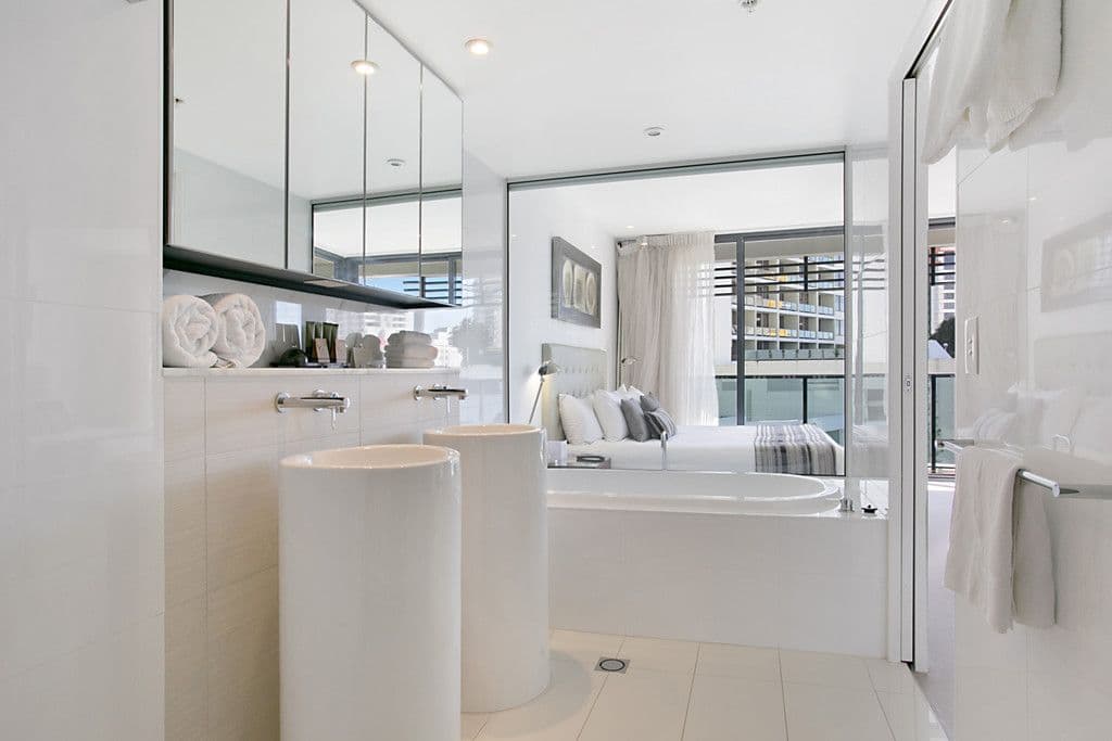 20504 'The Oracle' 4 Charles Avenue, Broadbeach QLD 4218, Broadbeach - Thumbnail 6