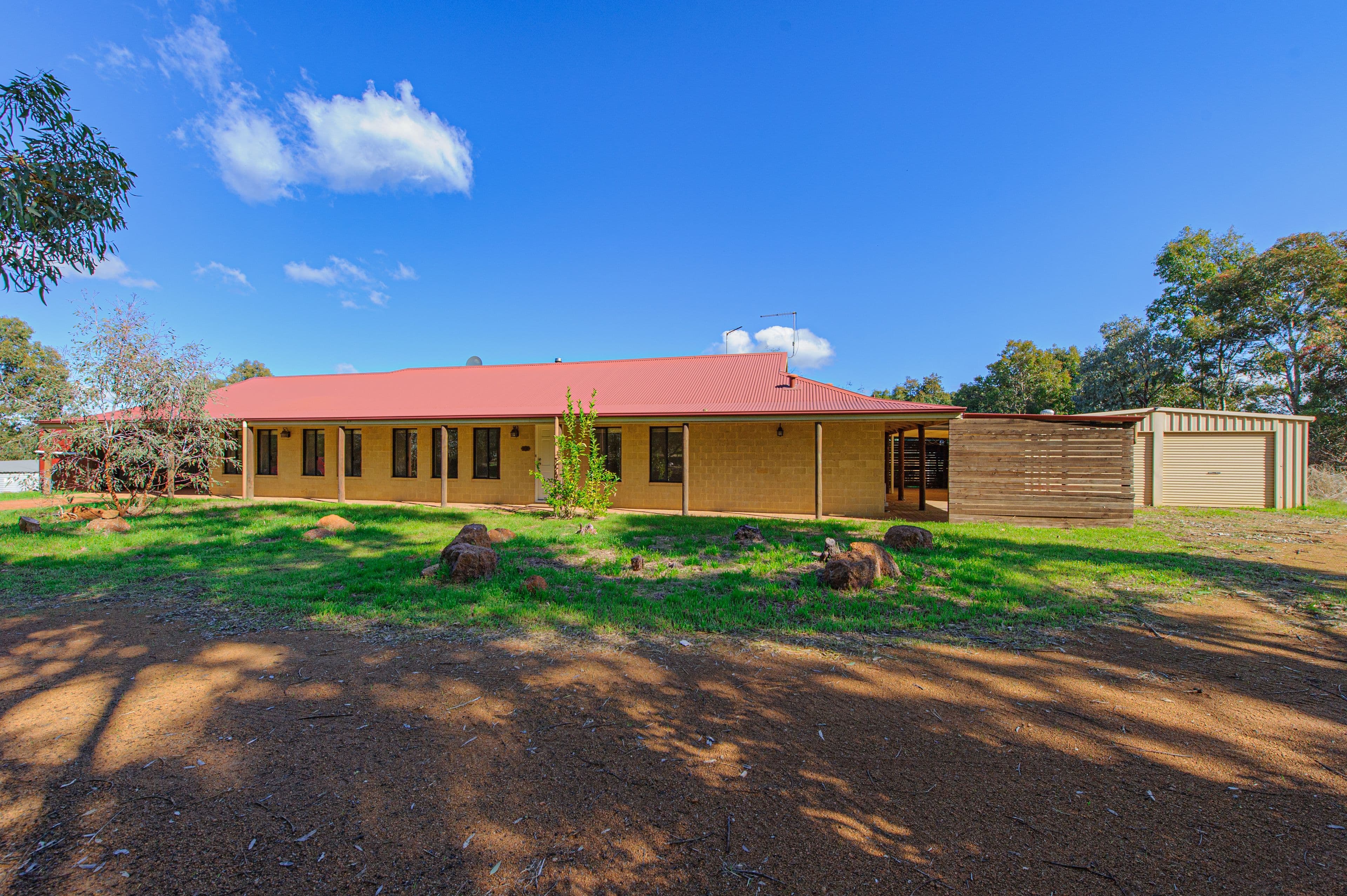 143 Santa Gertrudis Drive, Lower Chittering WA 6084, Lower Chittering - Thumbnail 2