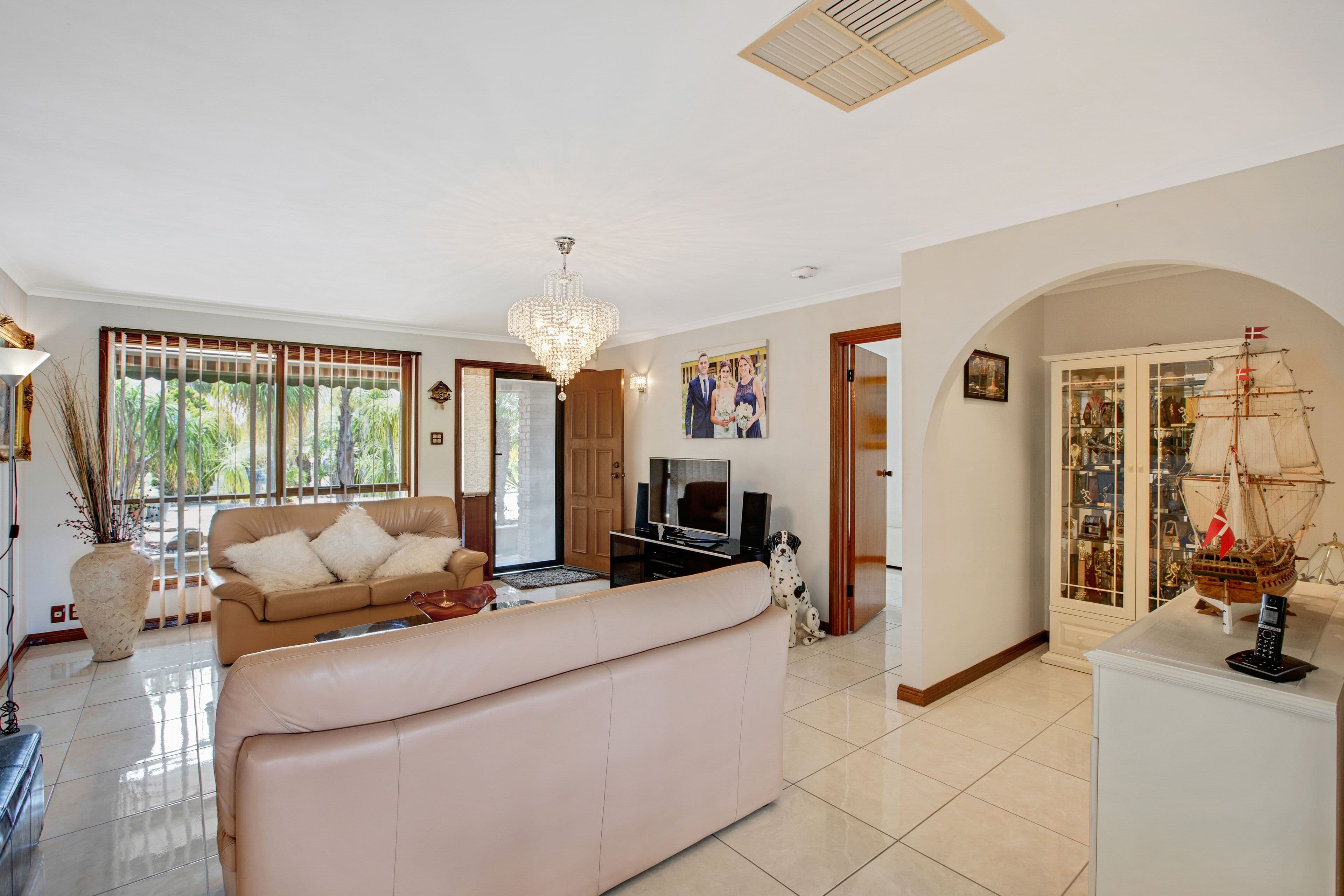 16 Carlson Drive, North Haven SA 5018, North Haven - Thumbnail 4