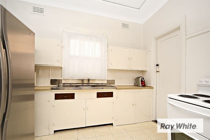 3 Harry Avenue, LIDCOMBE NSW 2141, Lidcombe - Thumbnail 6