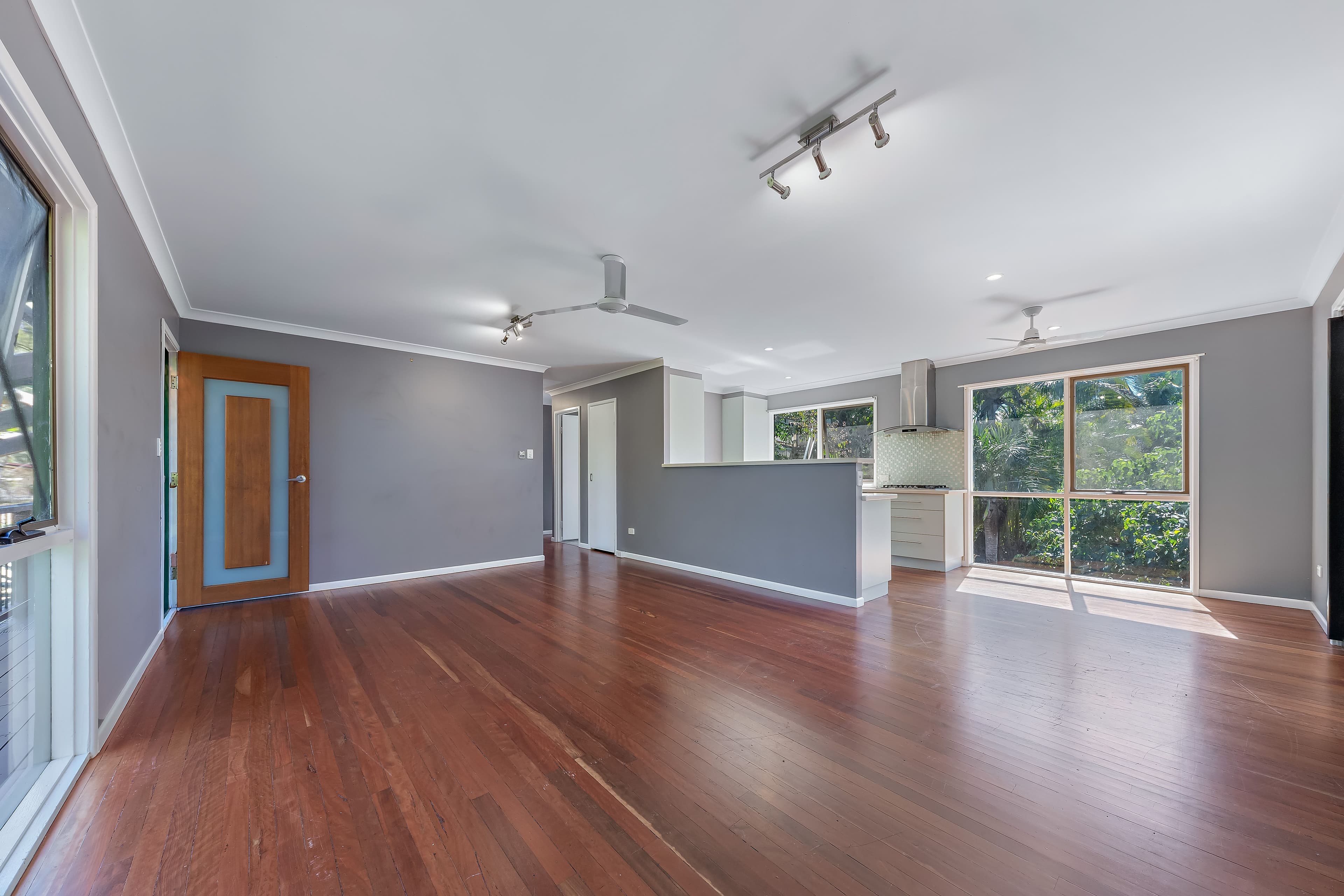 16 Macarthur Drive, Cannonvale QLD 4802, Cannonvale - Thumbnail 3