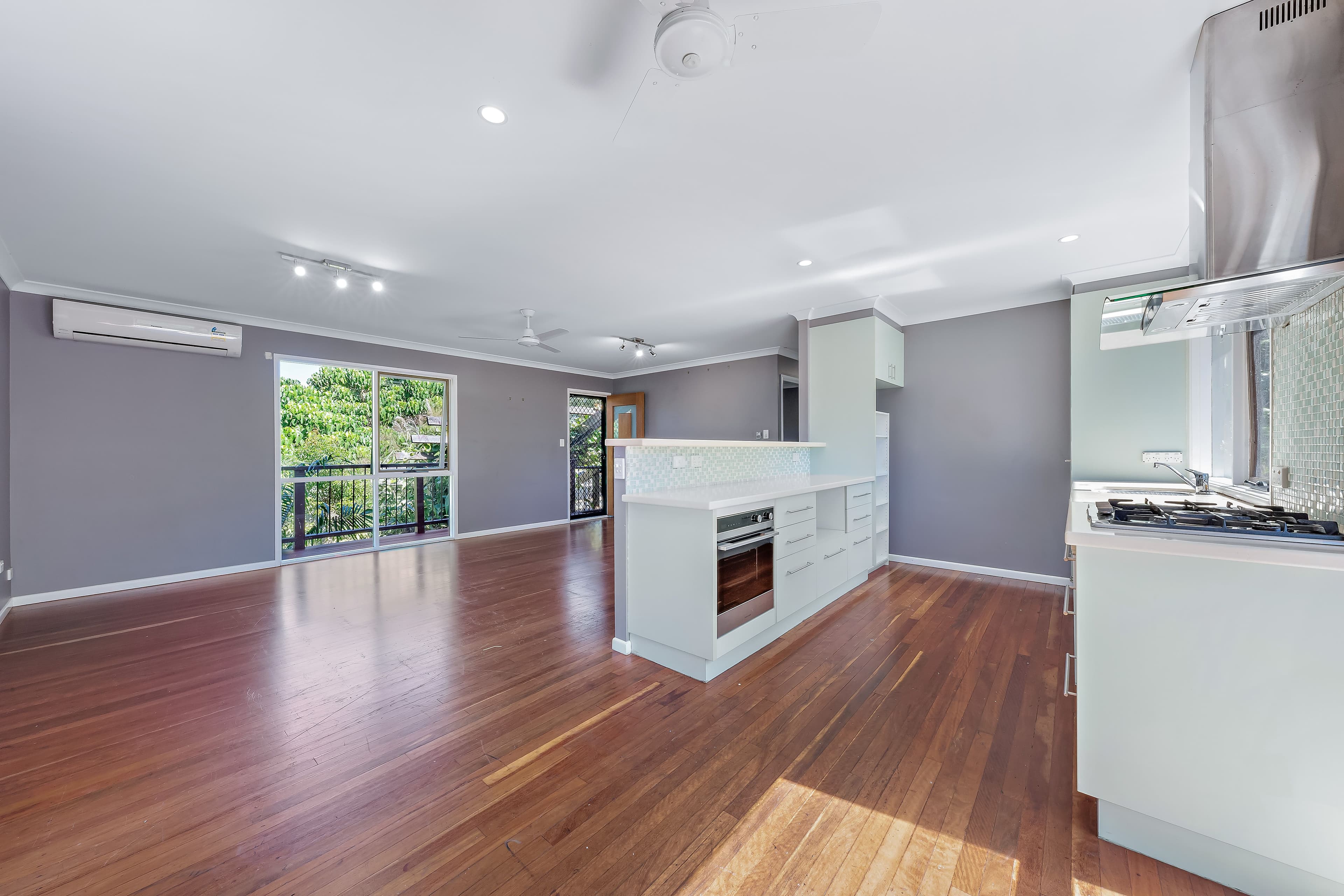 16 Macarthur Drive, Cannonvale QLD 4802, Cannonvale - Thumbnail 4