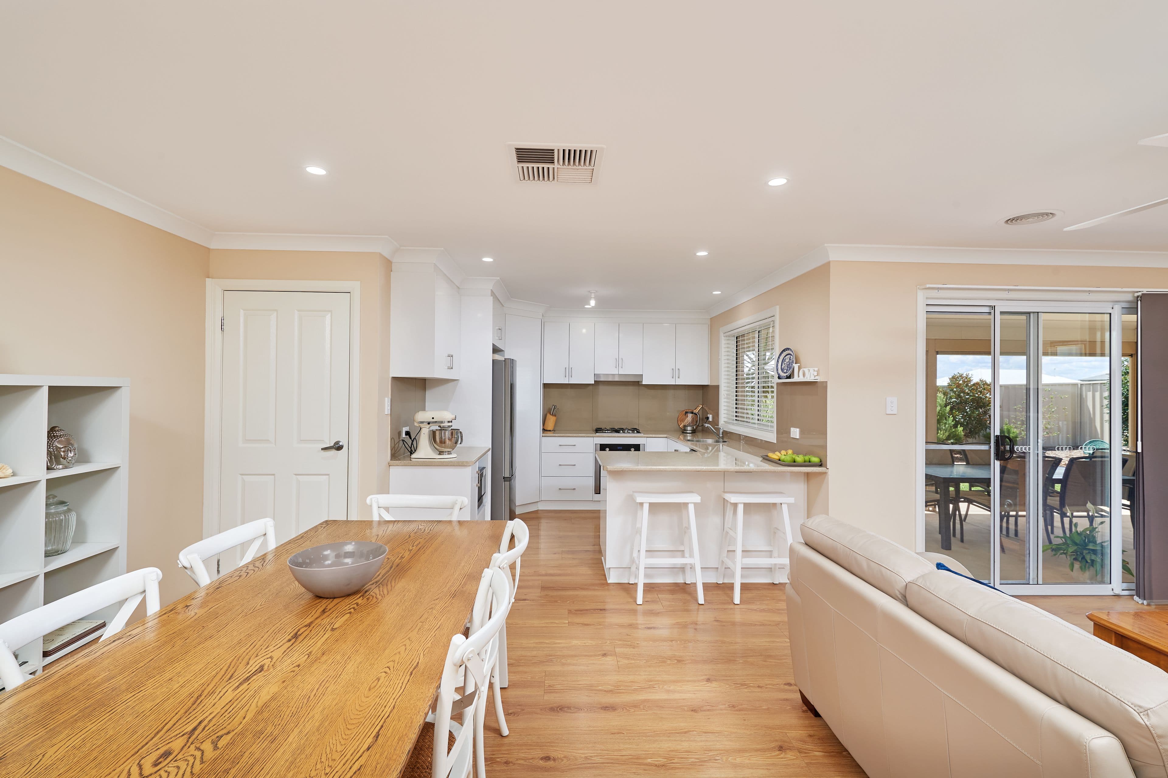 5 Hilton Place, Junee NSW 2663, Junee - Thumbnail 4