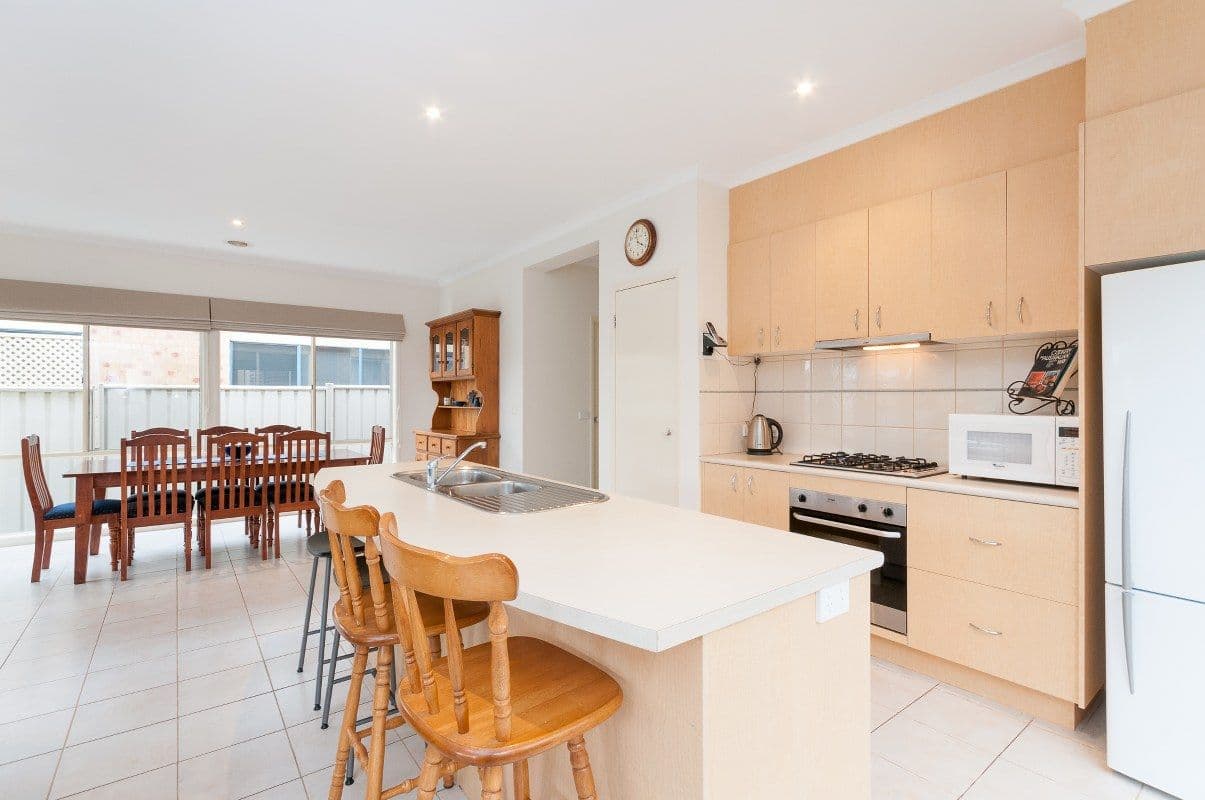 8 Hybrid Court, CRAIGIEBURN VIC 3064, Craigieburn - Thumbnail 3