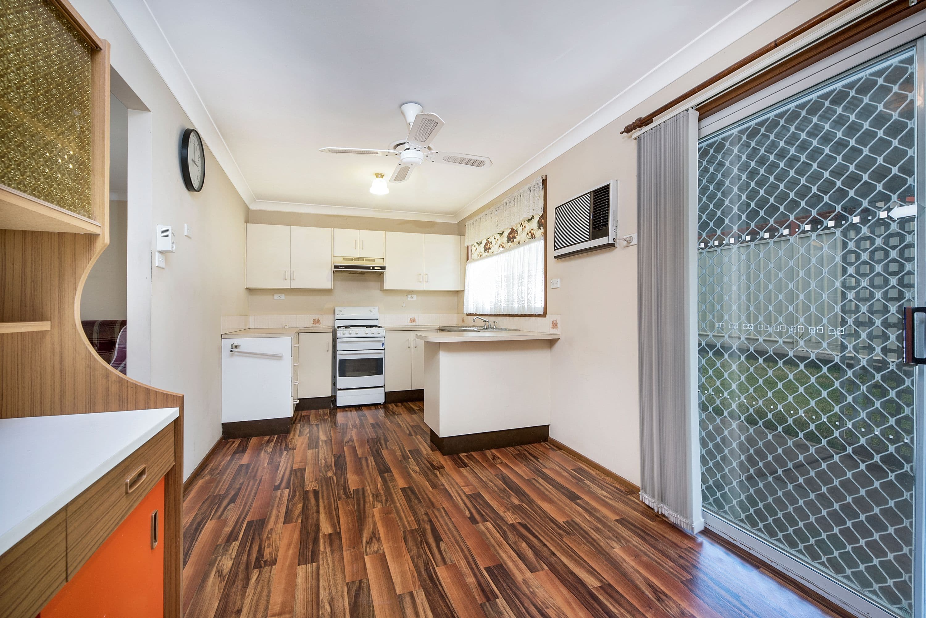 14 Vauxhall Place, Ingleburn - Thumbnail 2