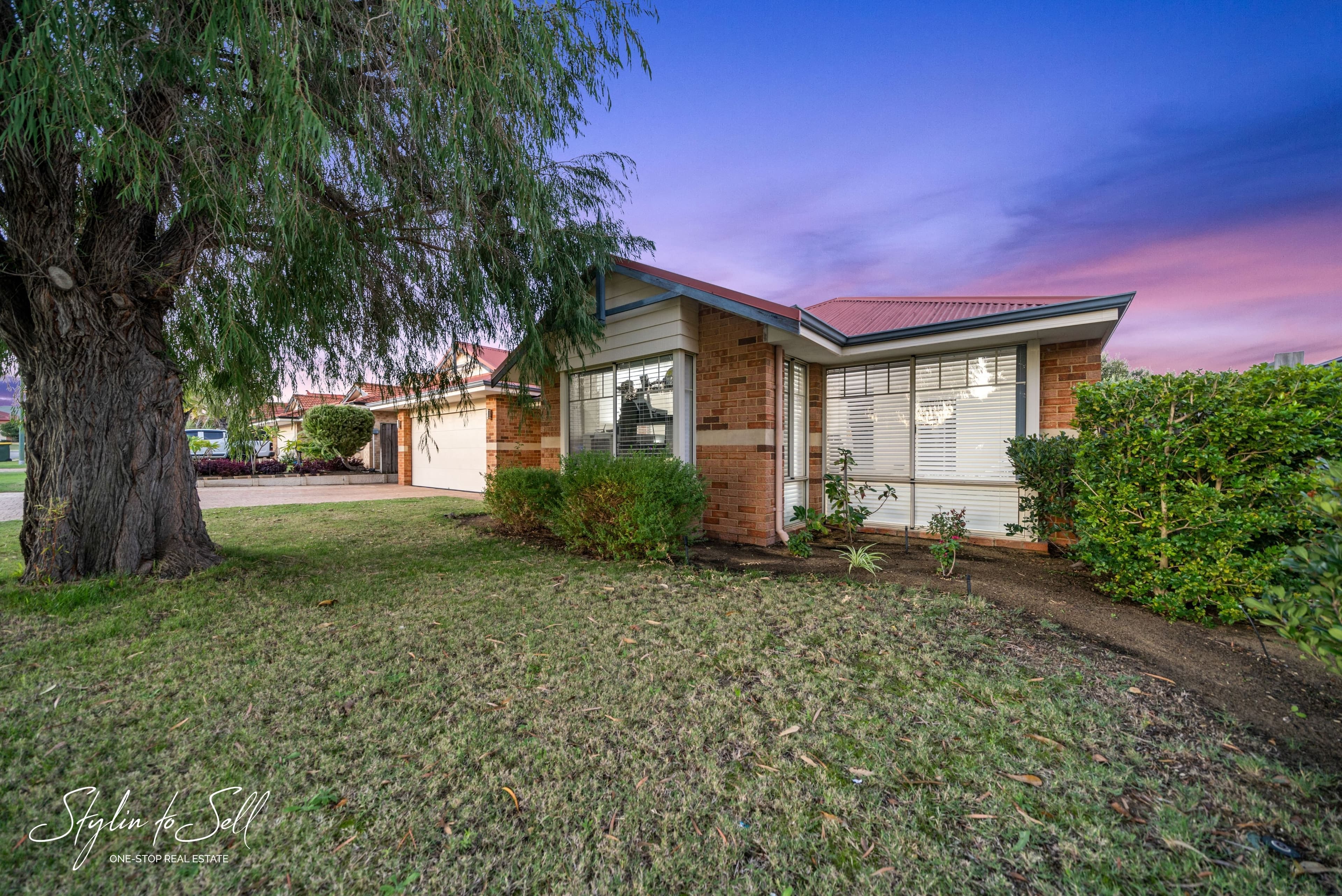 16 Sandison Way, Landsdale WA 6065, Landsdale - Thumbnail 2
