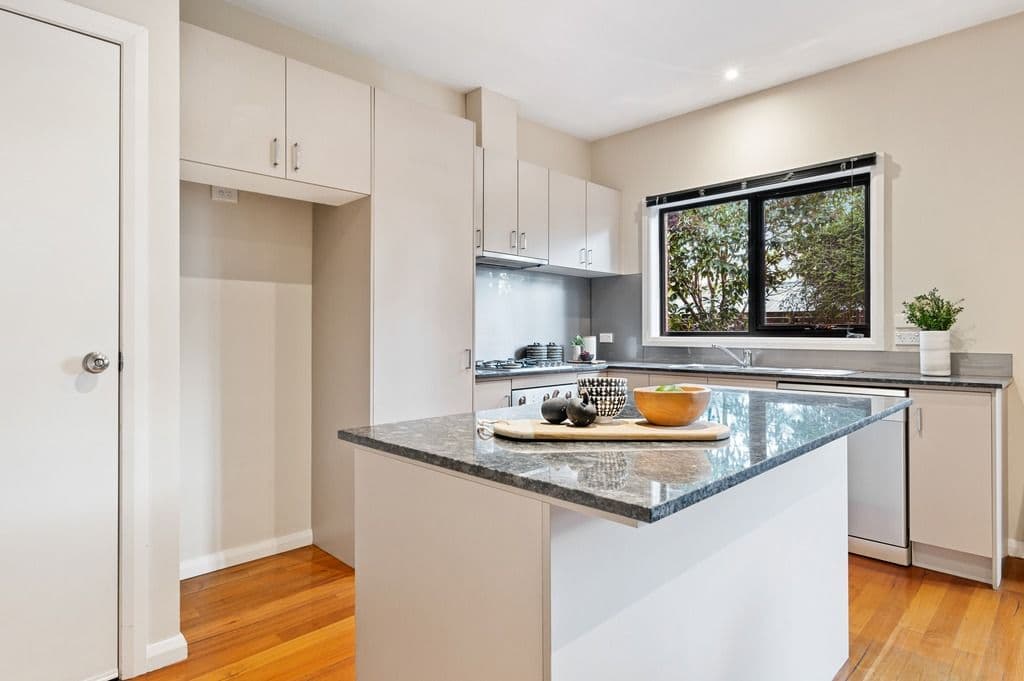 17 Edith Avenue, Croydon VIC 3136, Croydon - Thumbnail 4