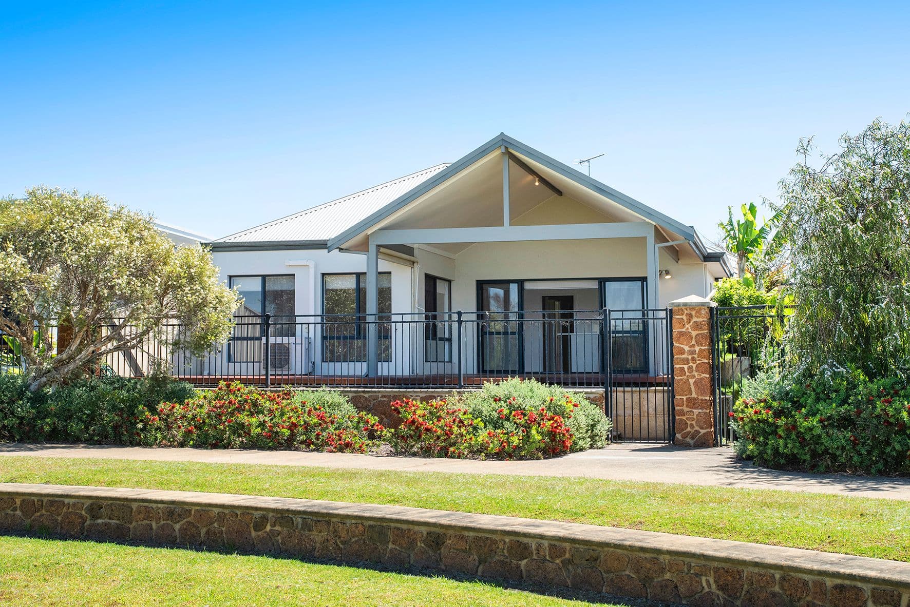 10 Wentworth Loop, Dunsborough WA 6281, Dunsborough - Image 1