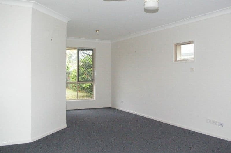4 Clerke Street, DECEPTION BAY QLD 4508, Deception Bay - Thumbnail 3