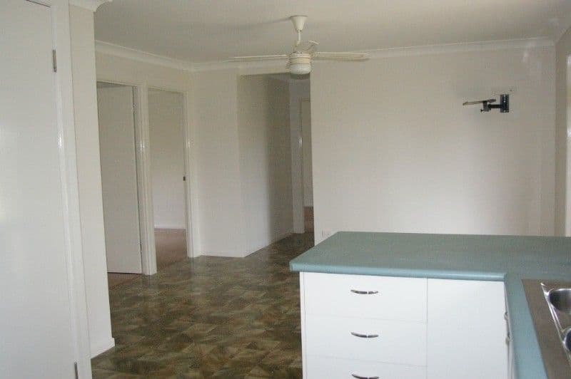 4 Clerke Street, DECEPTION BAY QLD 4508, Deception Bay - Thumbnail 7