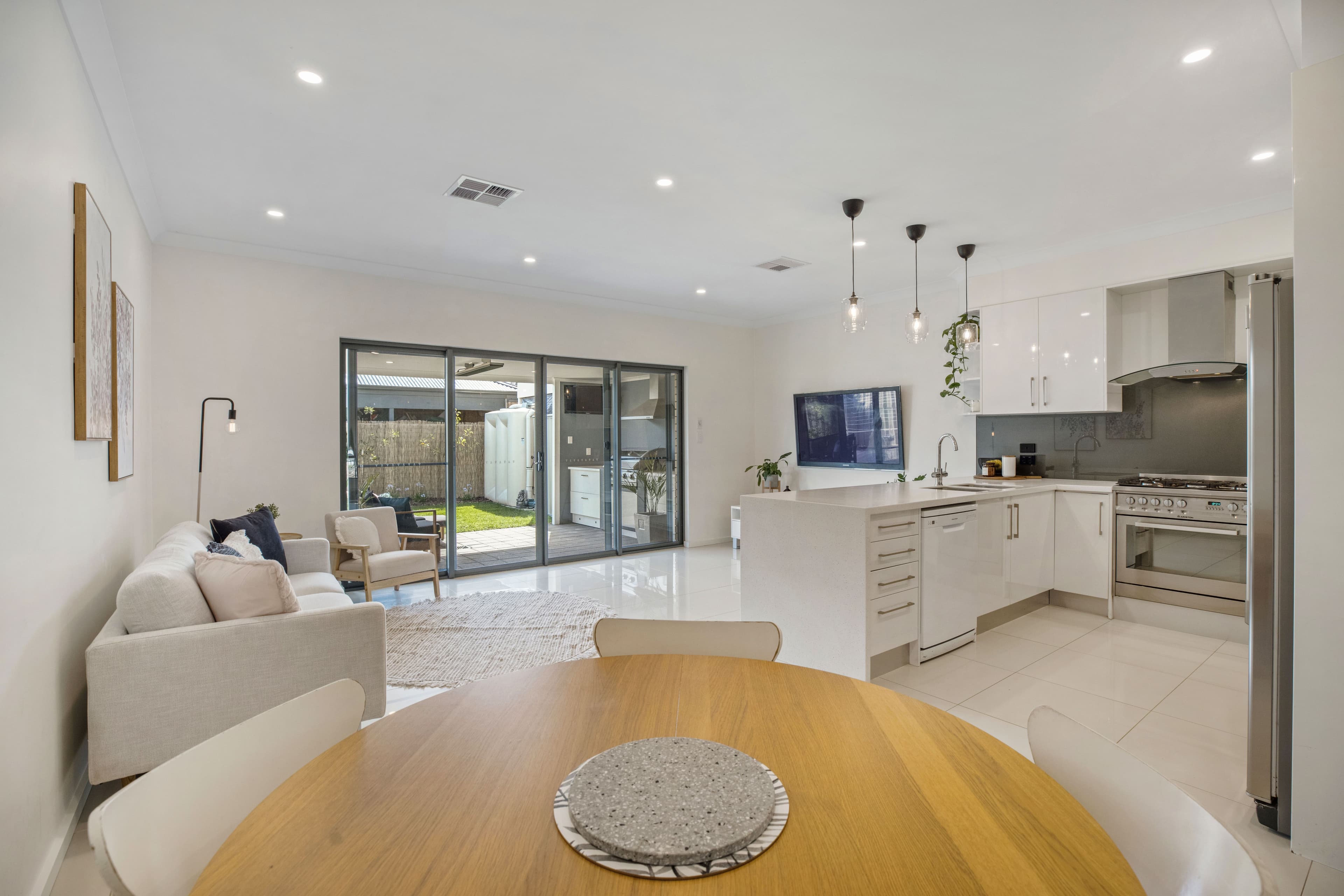 12 Rotorua Avenue, Park Holme SA 5043, Park Holme - Thumbnail 5