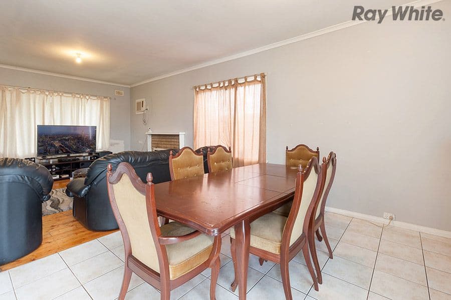 10 Welwyn Parade, Deer Park VIC 3023, Deer Park - Thumbnail 6