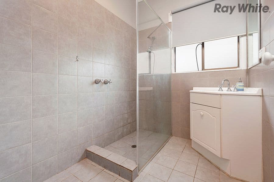 10 Welwyn Parade, Deer Park VIC 3023, Deer Park - Thumbnail 7
