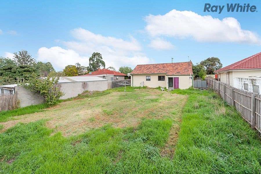 10 Welwyn Parade, Deer Park VIC 3023, Deer Park - Thumbnail 8