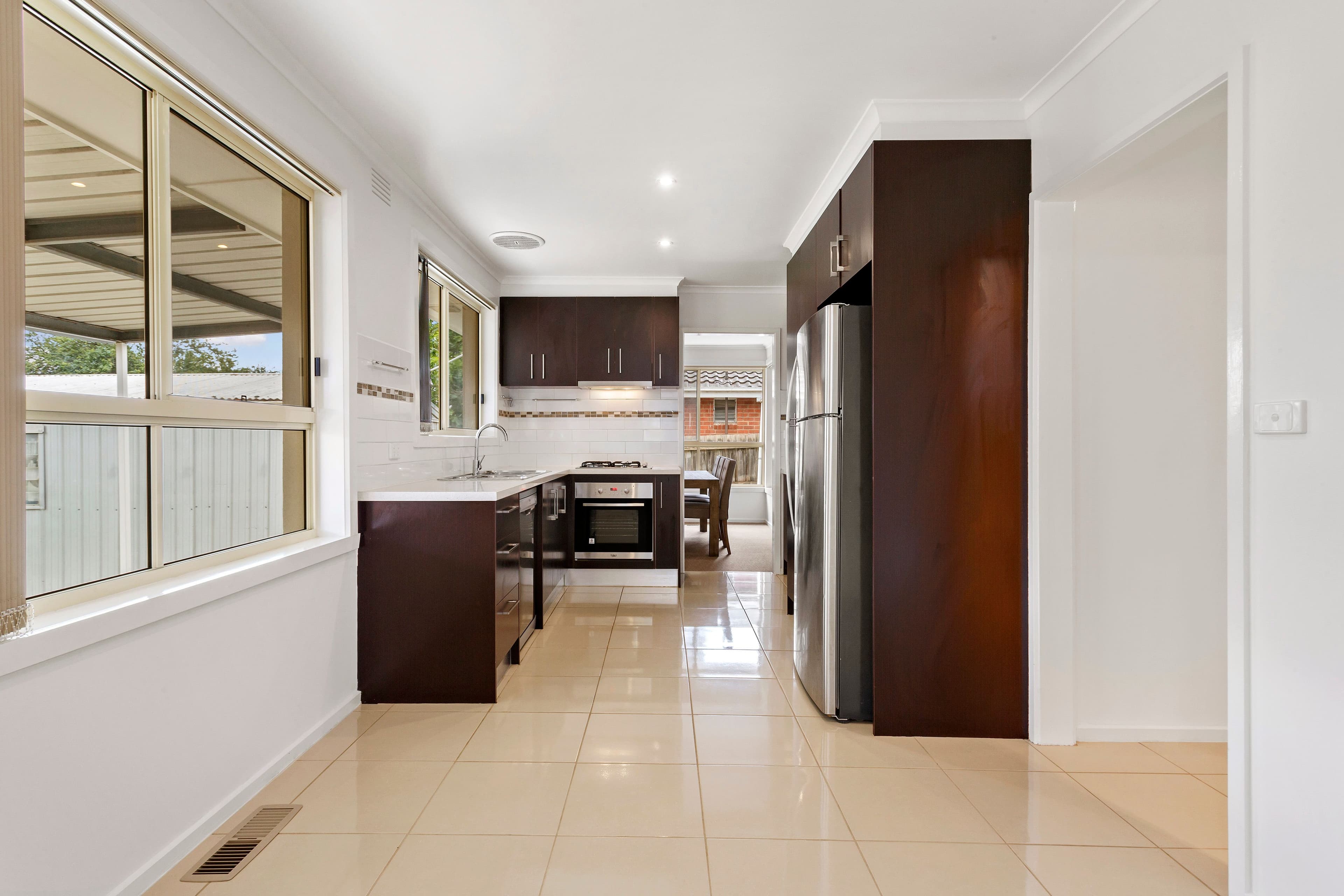 138 Casey Drive, Lalor VIC 3075, Lalor - Thumbnail 3