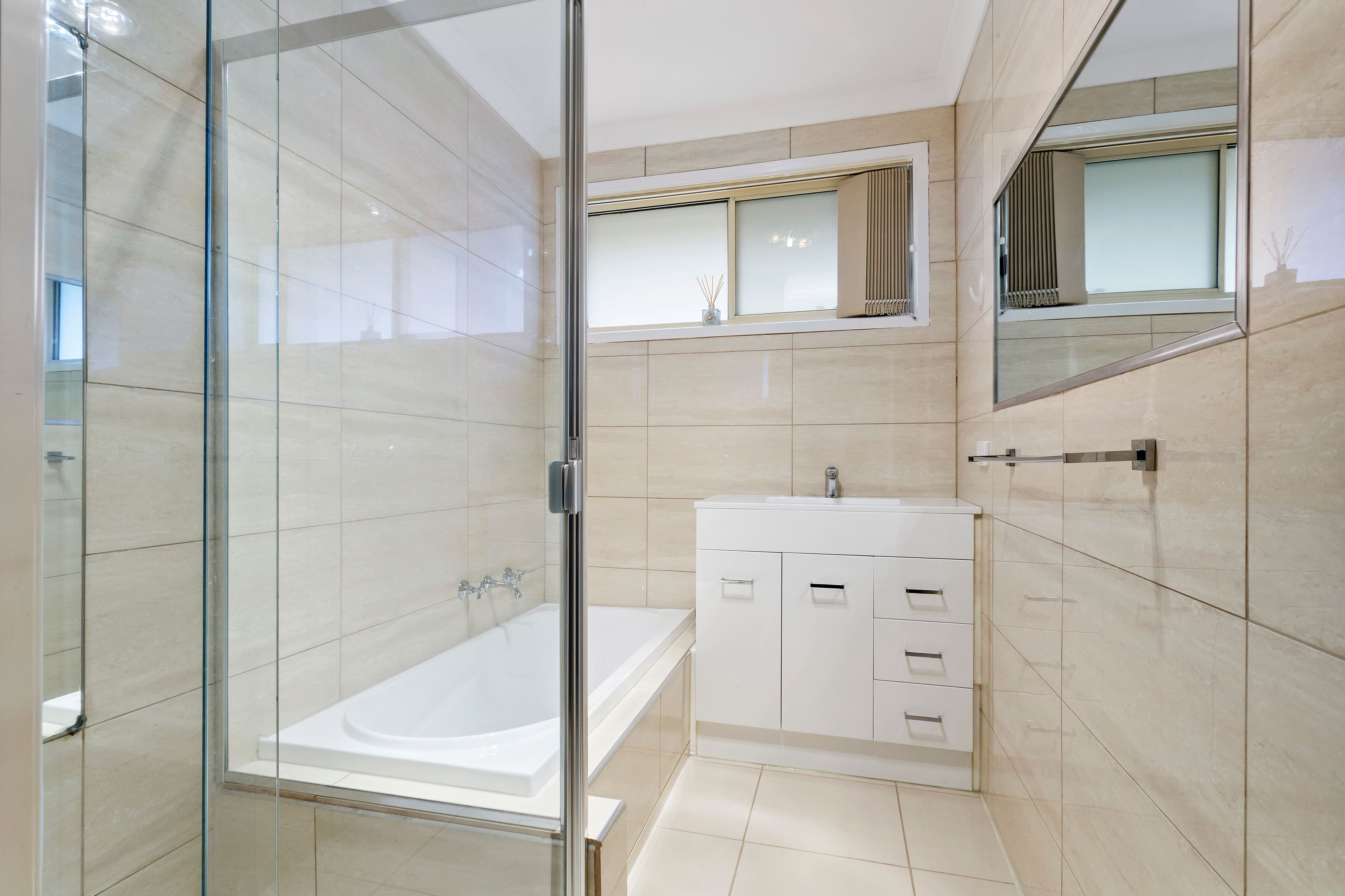 138 Casey Drive, Lalor VIC 3075, Lalor - Thumbnail 5