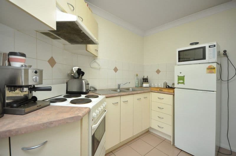 296 Vulture Street, KANGAROO POINT QLD 4169, Kangaroo Point - Thumbnail 6