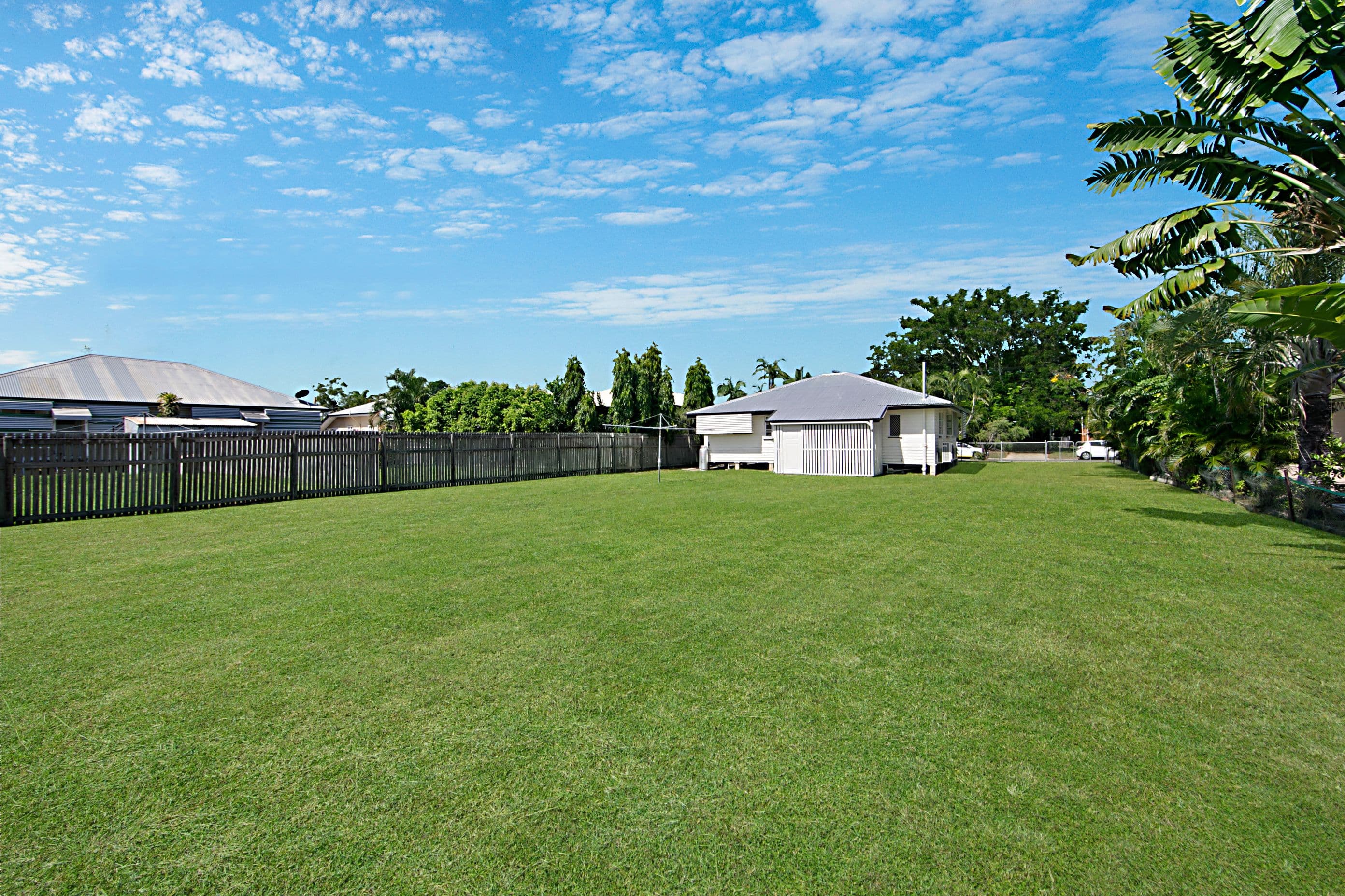 24 Carmody Street, Hermit Park QLD 4812, Hermit Park - Image 1