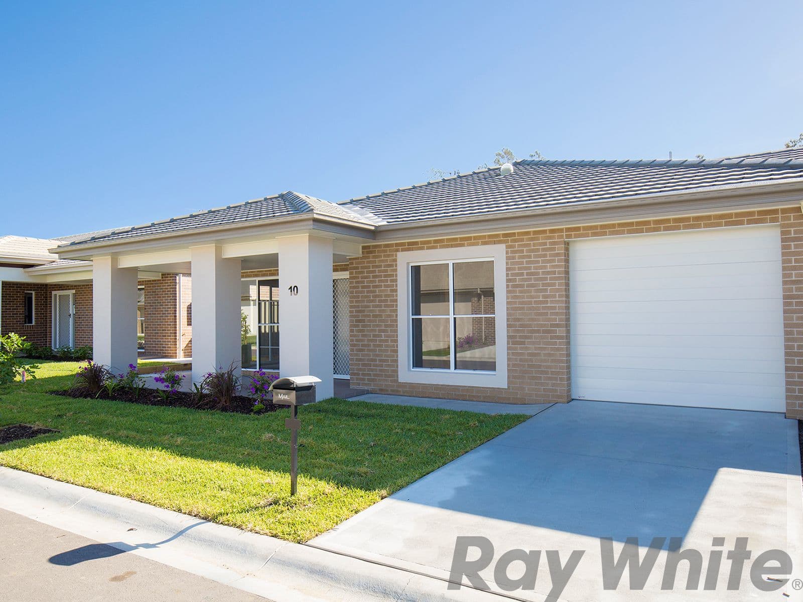 10 Cockatoo Court, Fullerton Cove - Image 1