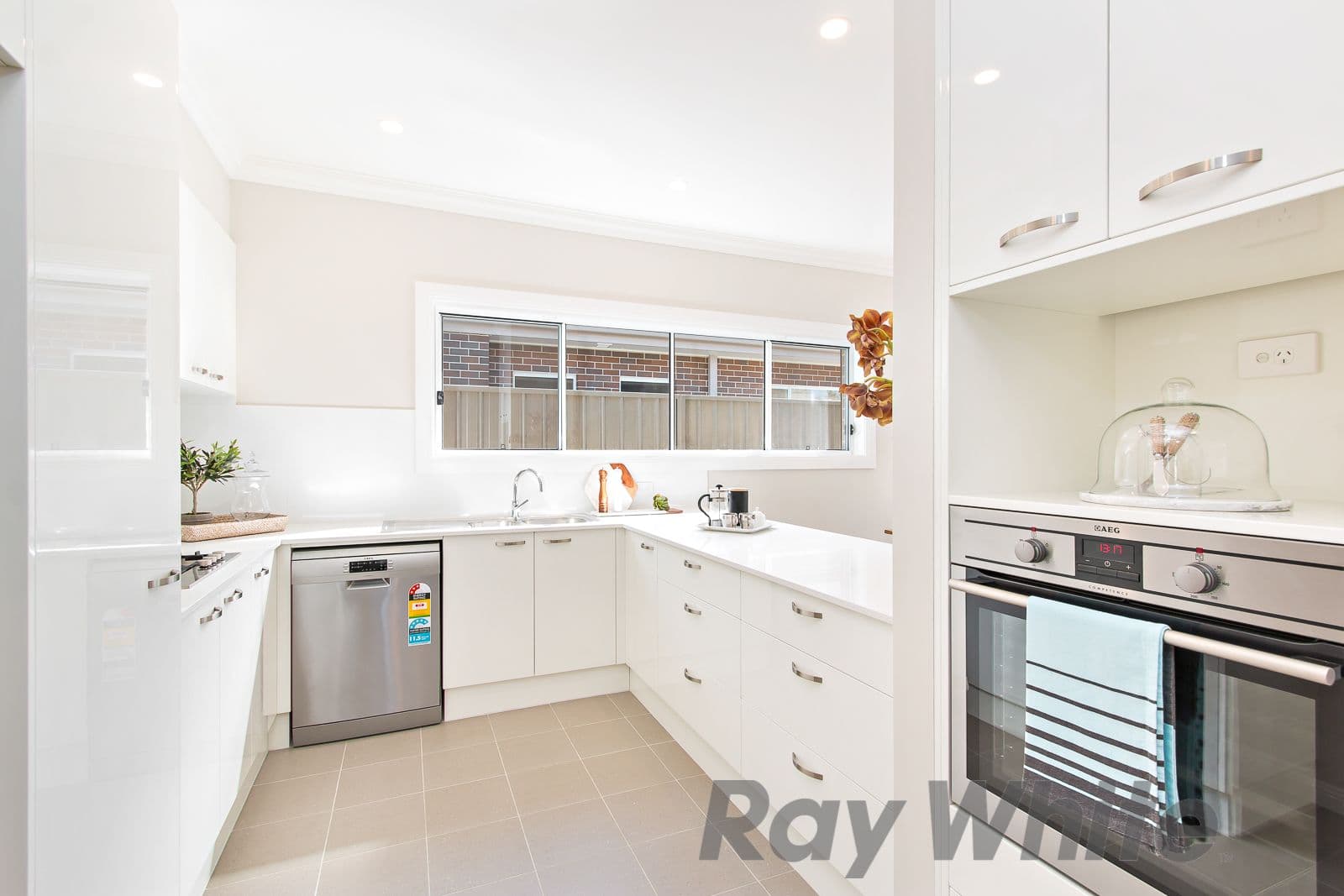 10 Cockatoo Court, Fullerton Cove - Thumbnail 2