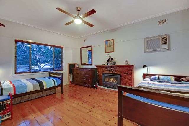 21 Carrington Road, Reservoir VIC 3073, Reservoir - Thumbnail 2