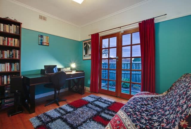 21 Carrington Road, Reservoir VIC 3073, Reservoir - Thumbnail 3