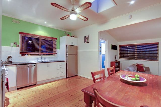 21 Carrington Road, Reservoir VIC 3073, Reservoir - Thumbnail 5