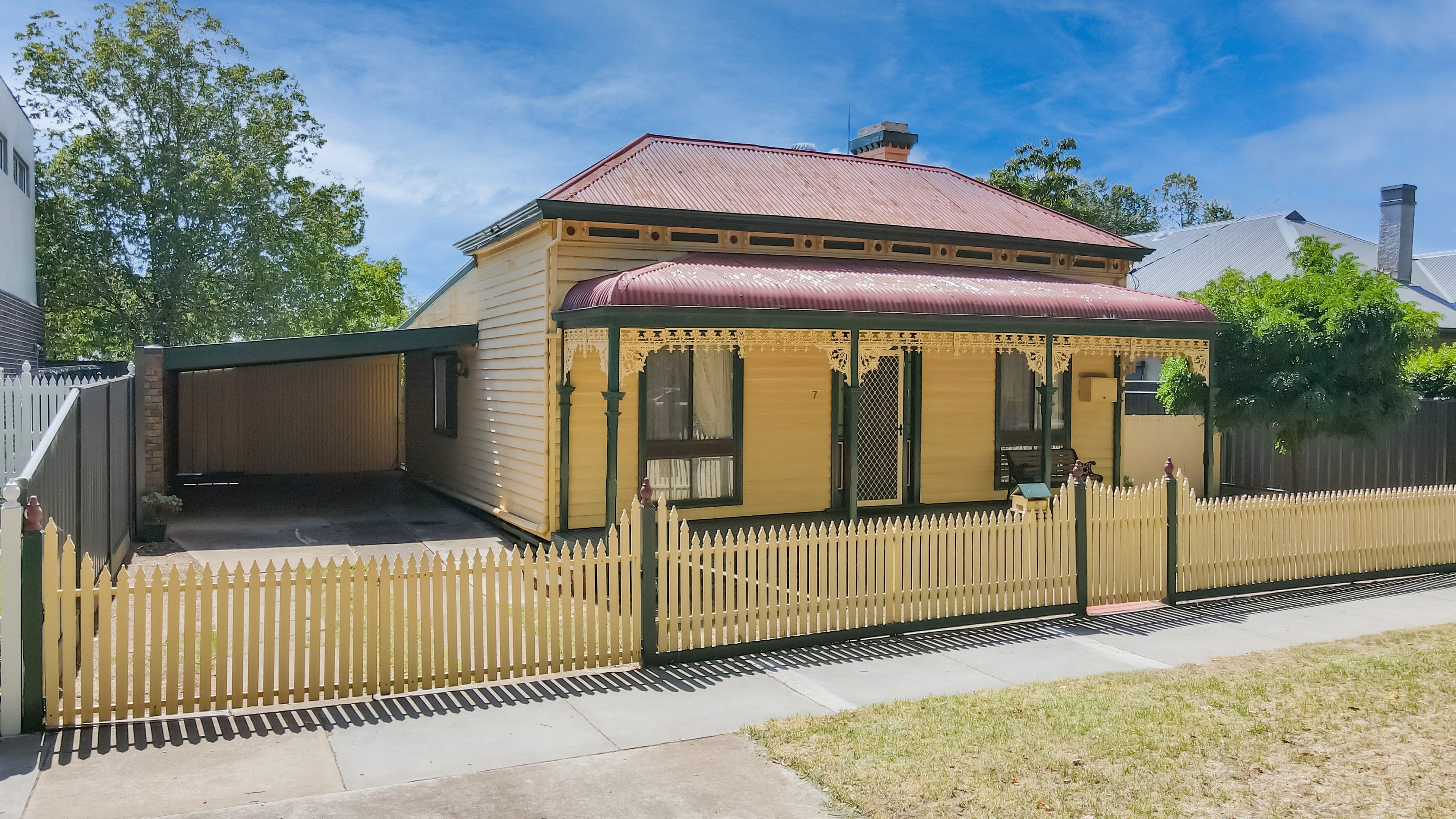 7 Havelock Street, Bendigo VIC 3550, Bendigo - Thumbnail 2