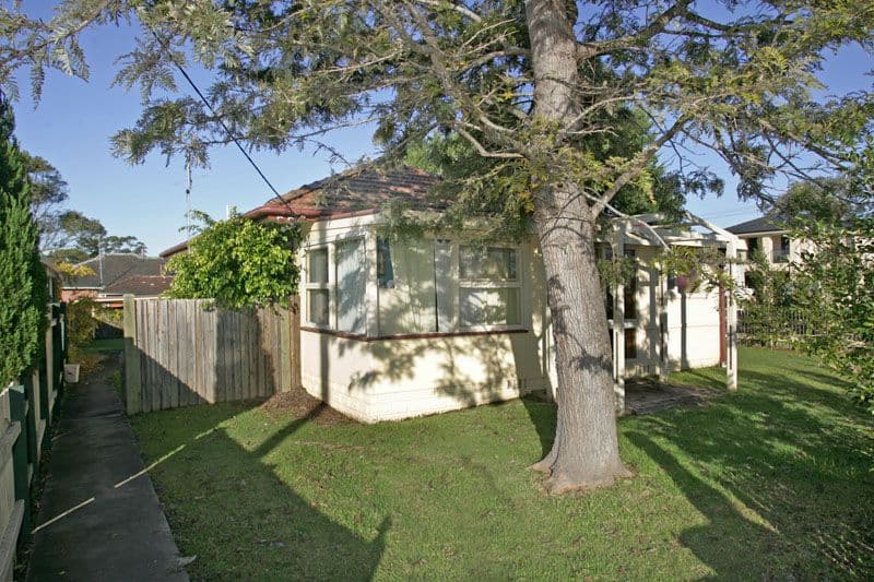 8 Cornish Avenue, KILLARNEY VALE NSW 2261, Killarney Vale - Thumbnail 6