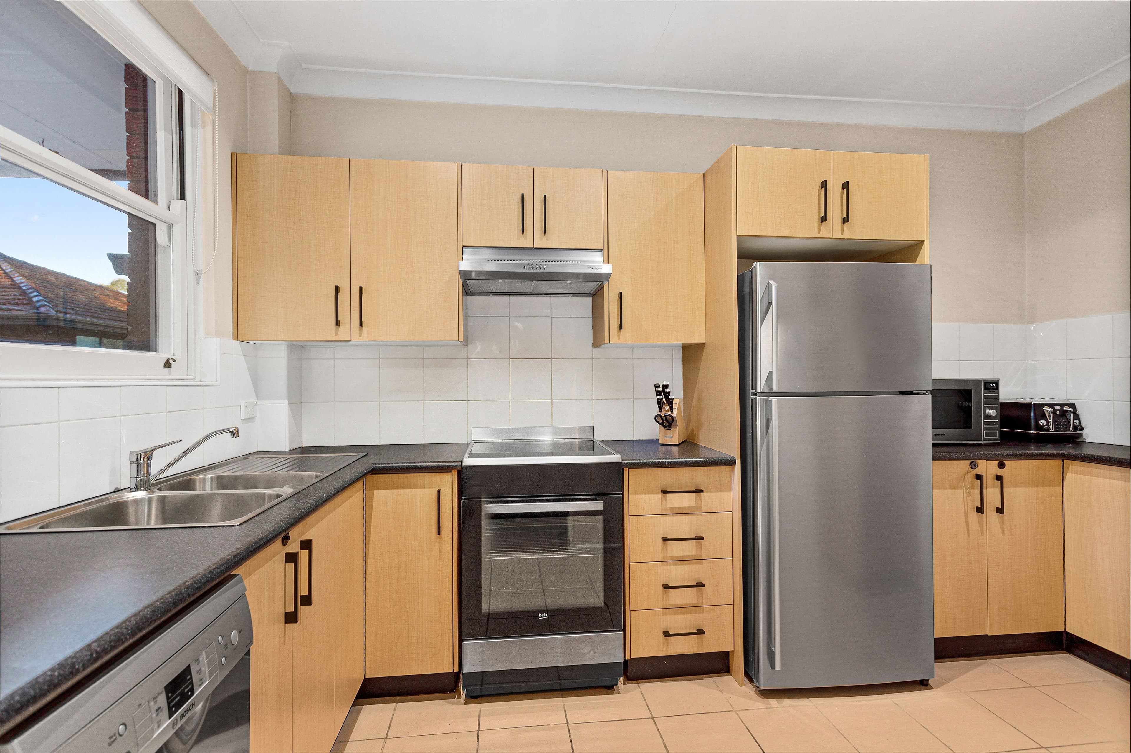 27 Wonoona Parade East, Oatley NSW 2223, Oatley - Thumbnail 4