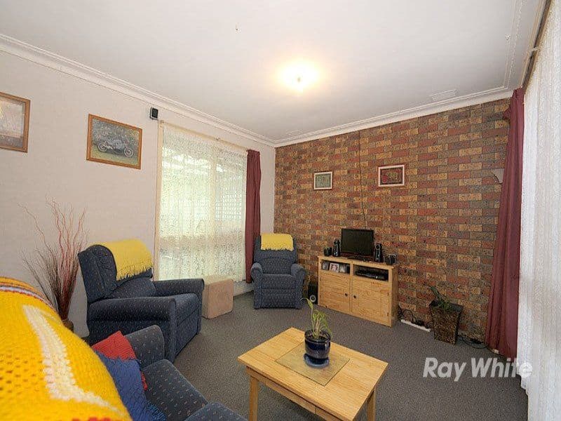 25 Lorna Street, CRANBOURNE VIC 3977, Cranbourne - Thumbnail 2