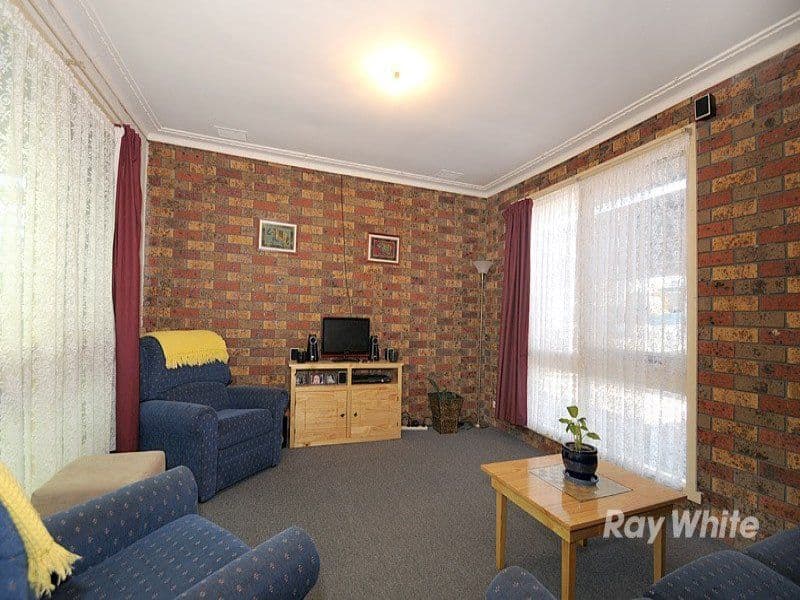 25 Lorna Street, CRANBOURNE VIC 3977, Cranbourne - Thumbnail 5