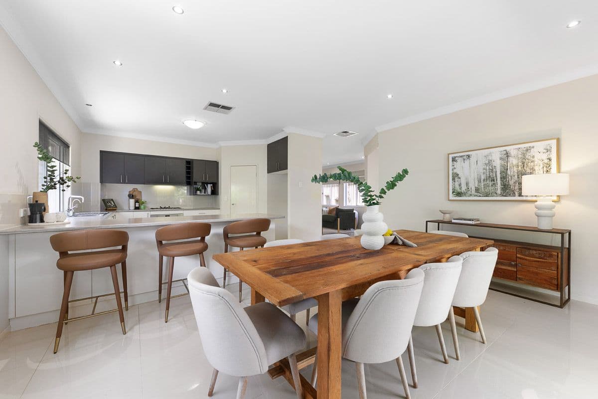 26 Equinox Street, Taringa QLD 4068, Taringa - Thumbnail 5