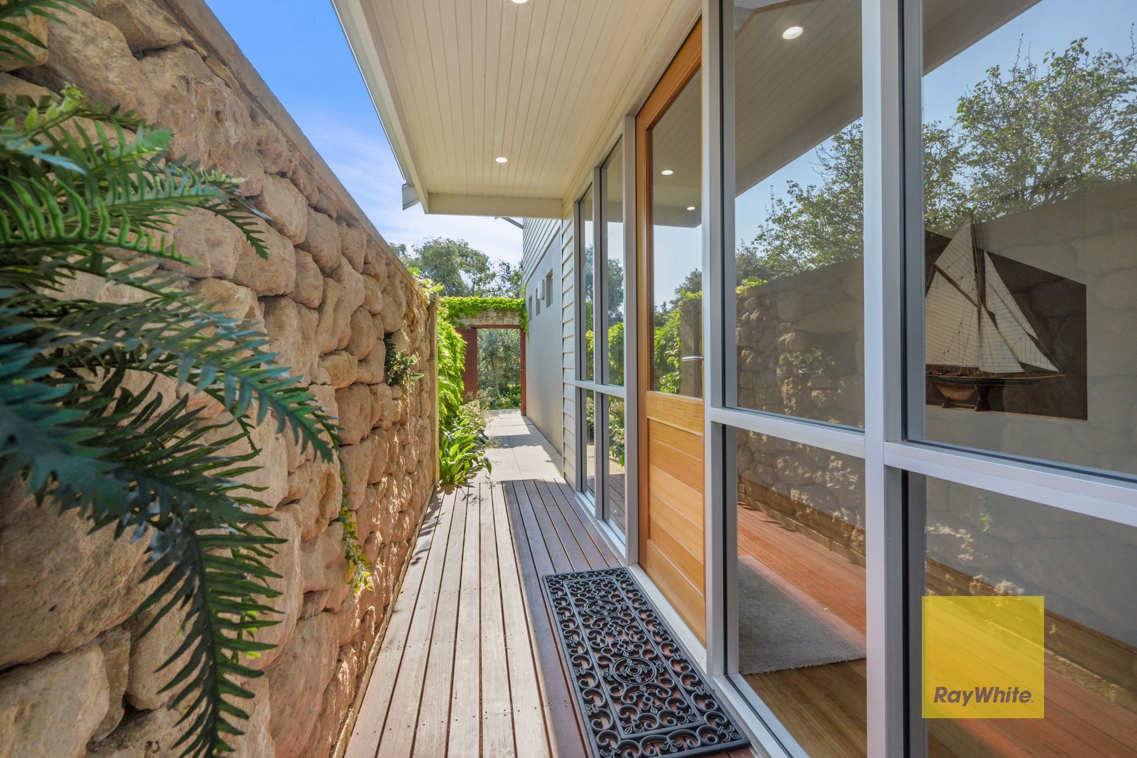 2A Nailsworth Street, Cottesloe WA 6011, Cottesloe - Thumbnail 5