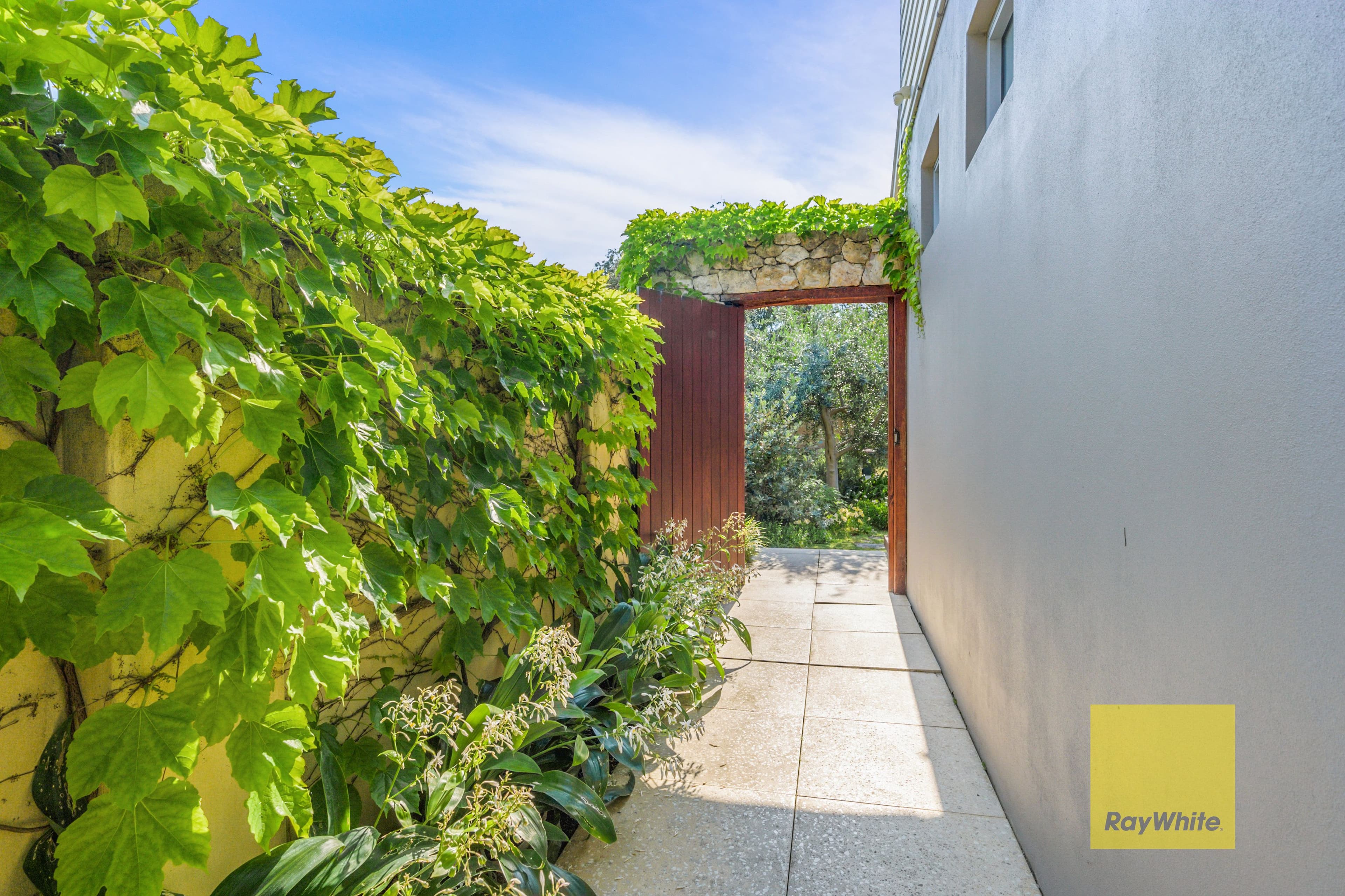 2A Nailsworth Street, Cottesloe WA 6011, Cottesloe - Thumbnail 6