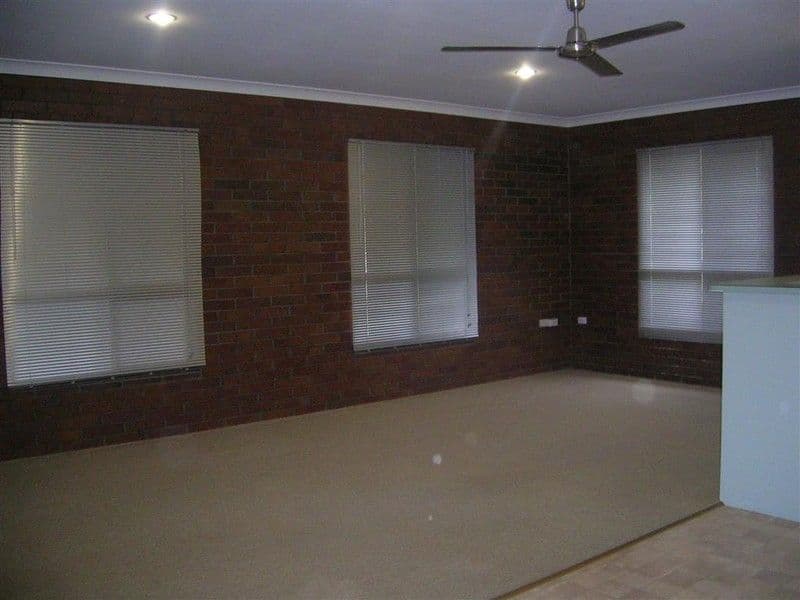 3 Cassar Street, GRACEMERE QLD 4702, Gracemere - Thumbnail 8