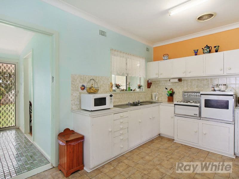 22 Villarette Avenue, NARRABRI NSW 2390, Narrabri - Thumbnail 3
