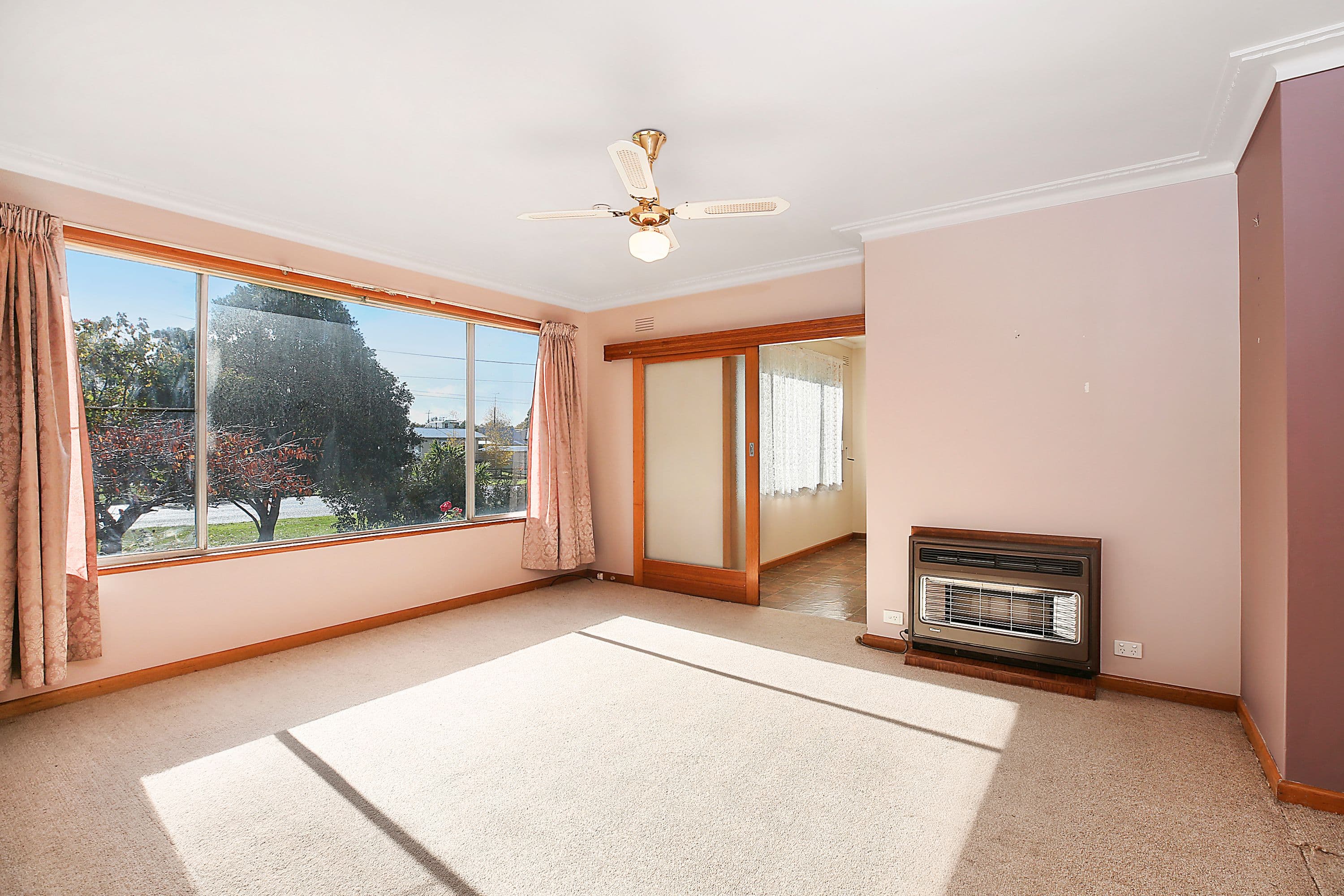 55 Silvester Street, Cobden VIC 3266, Cobden - Thumbnail 2