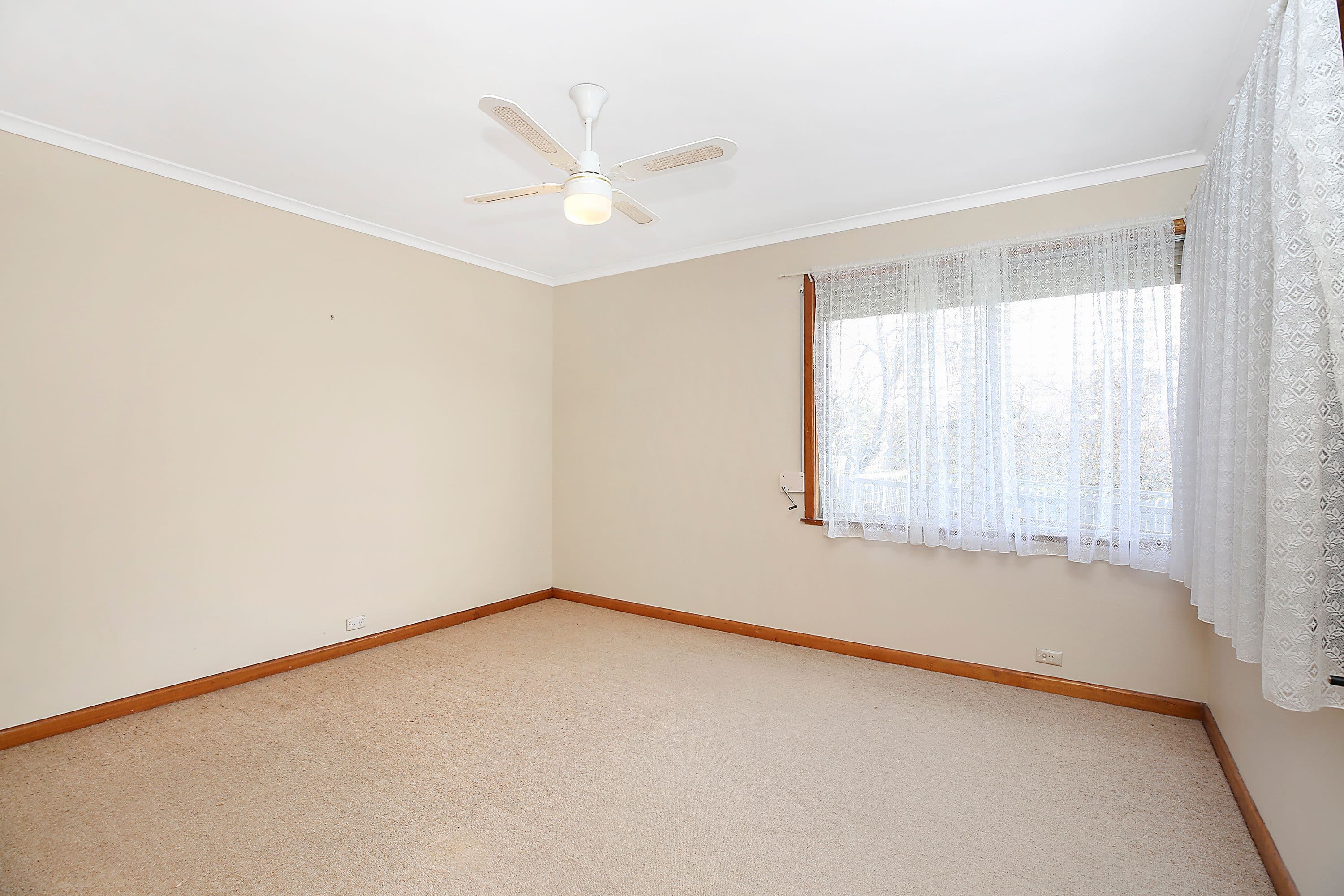 55 Silvester Street, Cobden VIC 3266, Cobden - Thumbnail 5