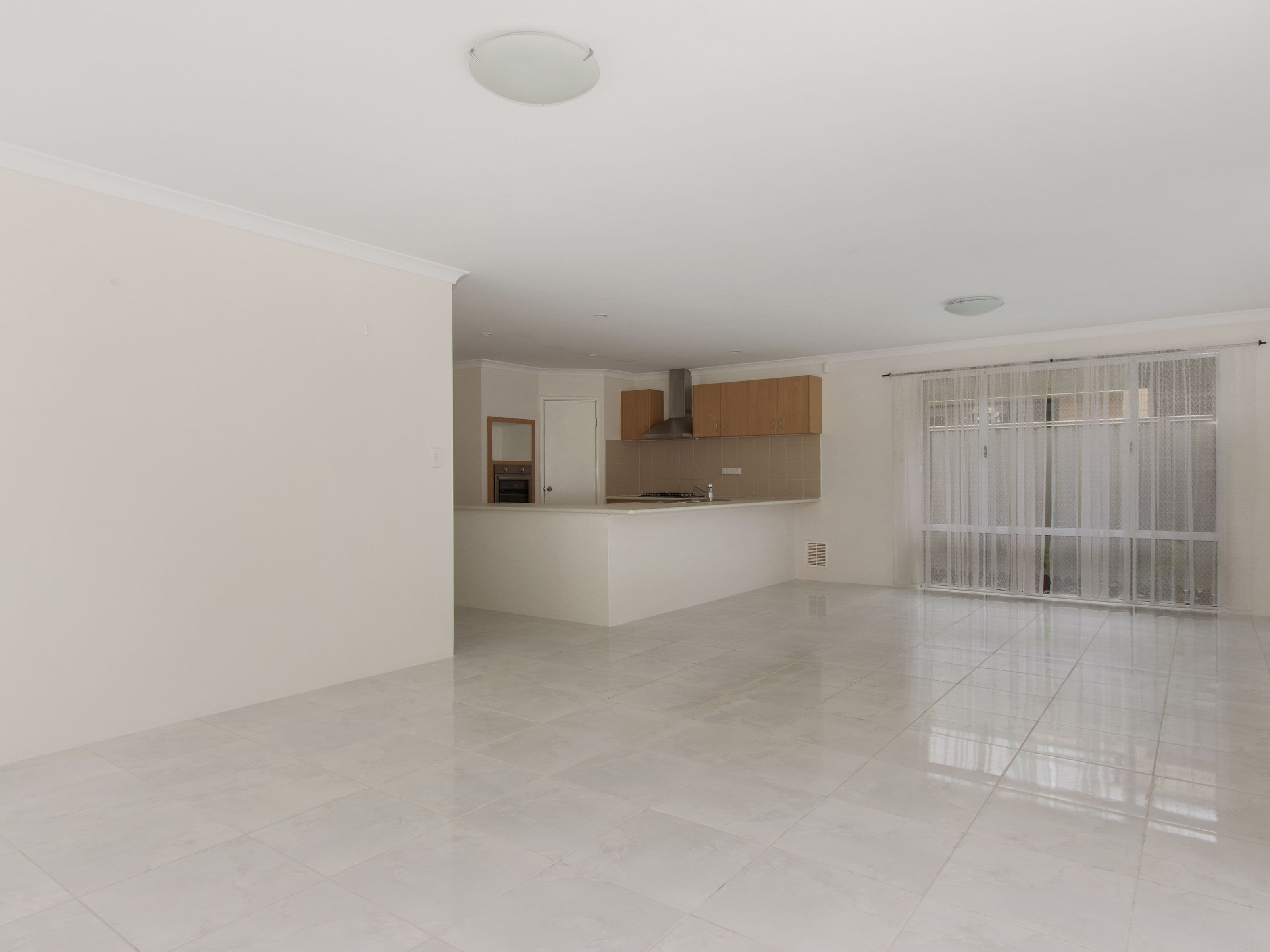 4 Hurley Way, Wellard WA 6170, Wellard - Thumbnail 4
