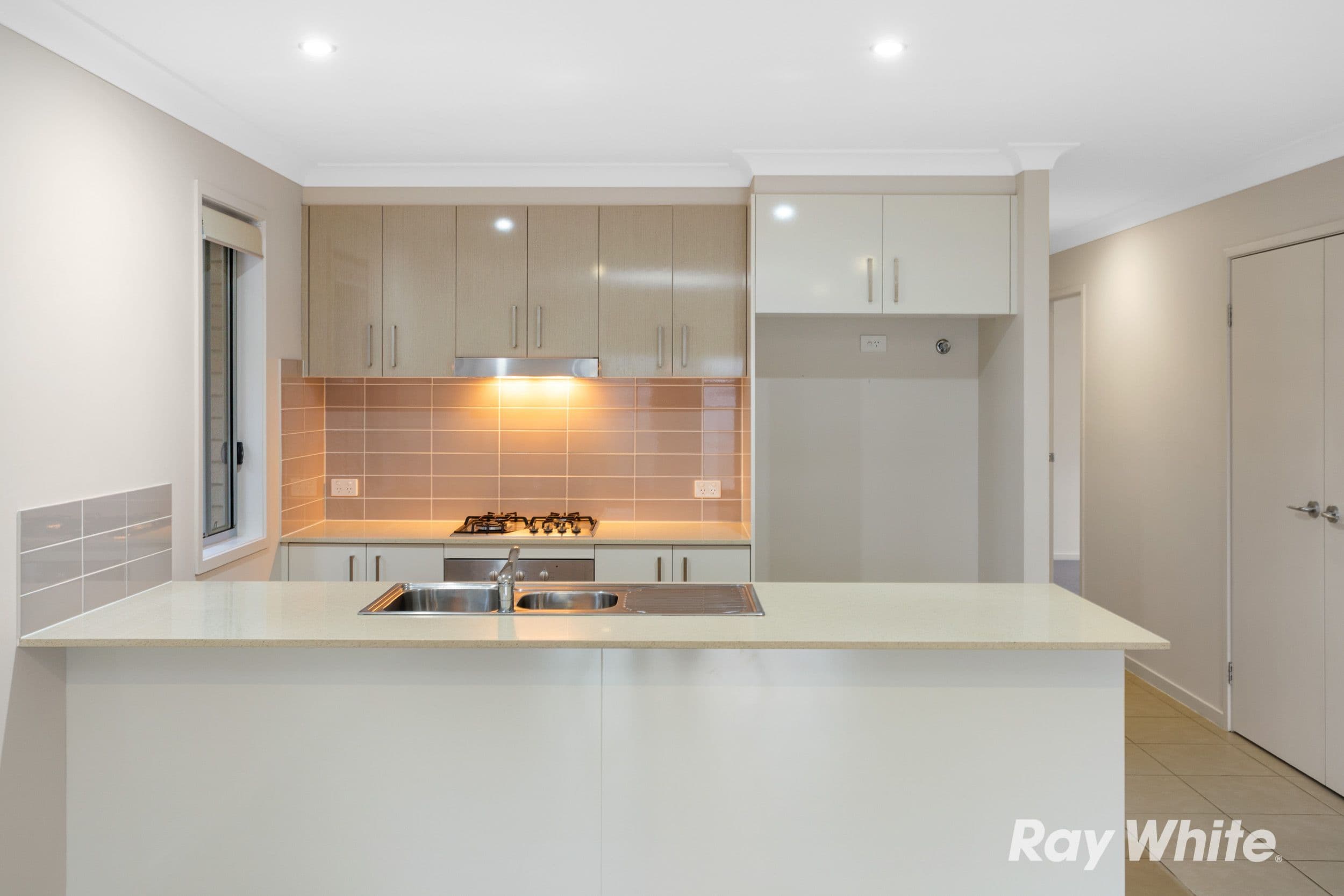 8 Grayson Street, Yarrabilba QLD 4207, Yarrabilba - Thumbnail 6