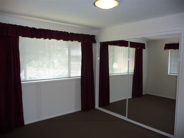 85  Knockator Crescent, CENTENARY HEIGHTS QLD 4350, Centenary Heights - Thumbnail 5