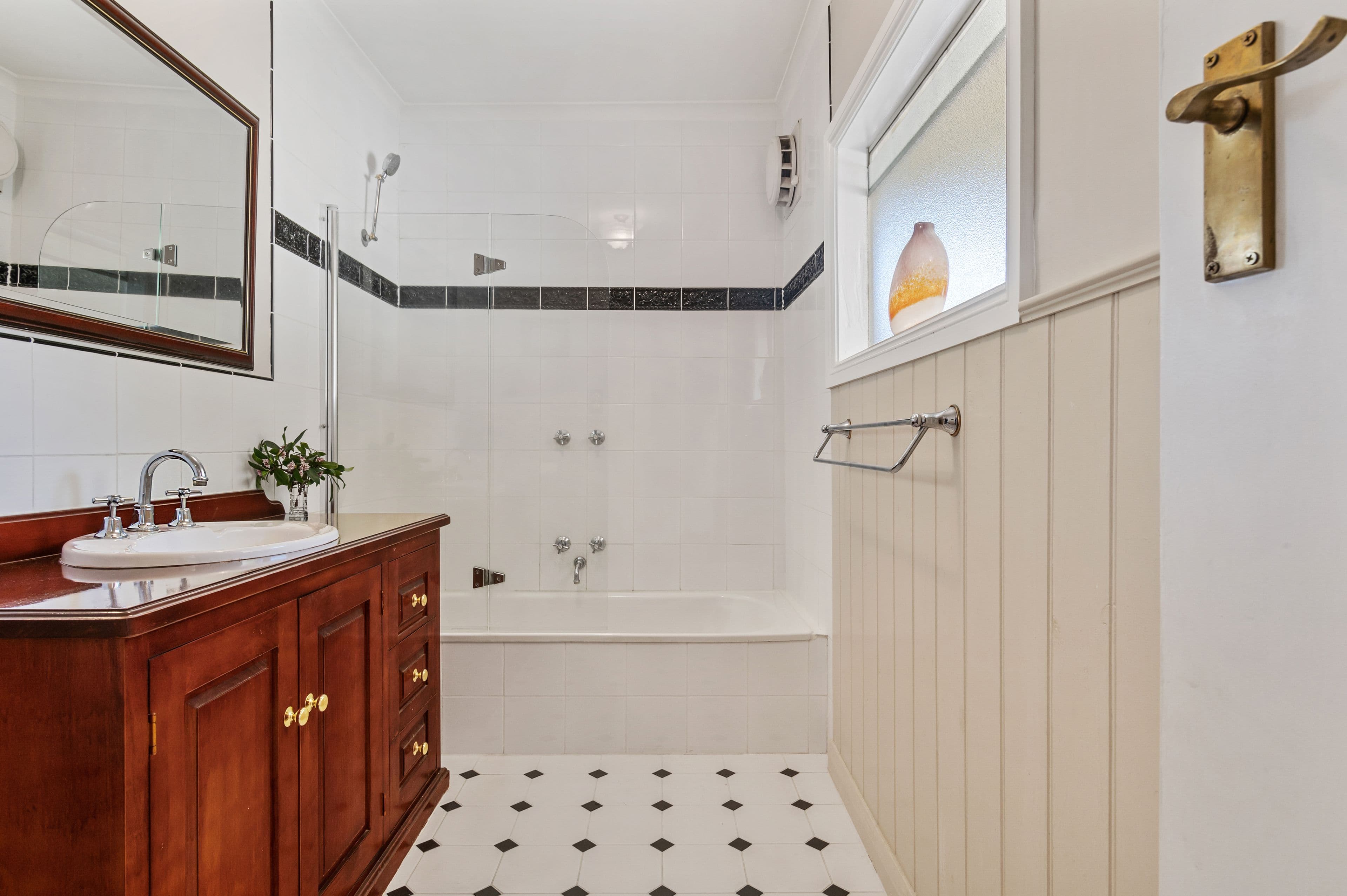 44 Hull Road, Croydon VIC 3136, Croydon - Thumbnail 7