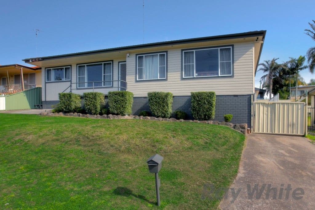 11 Walumbi Avenue, TINGIRA HEIGHTS NSW 2290, Tingira Heights - Image 1
