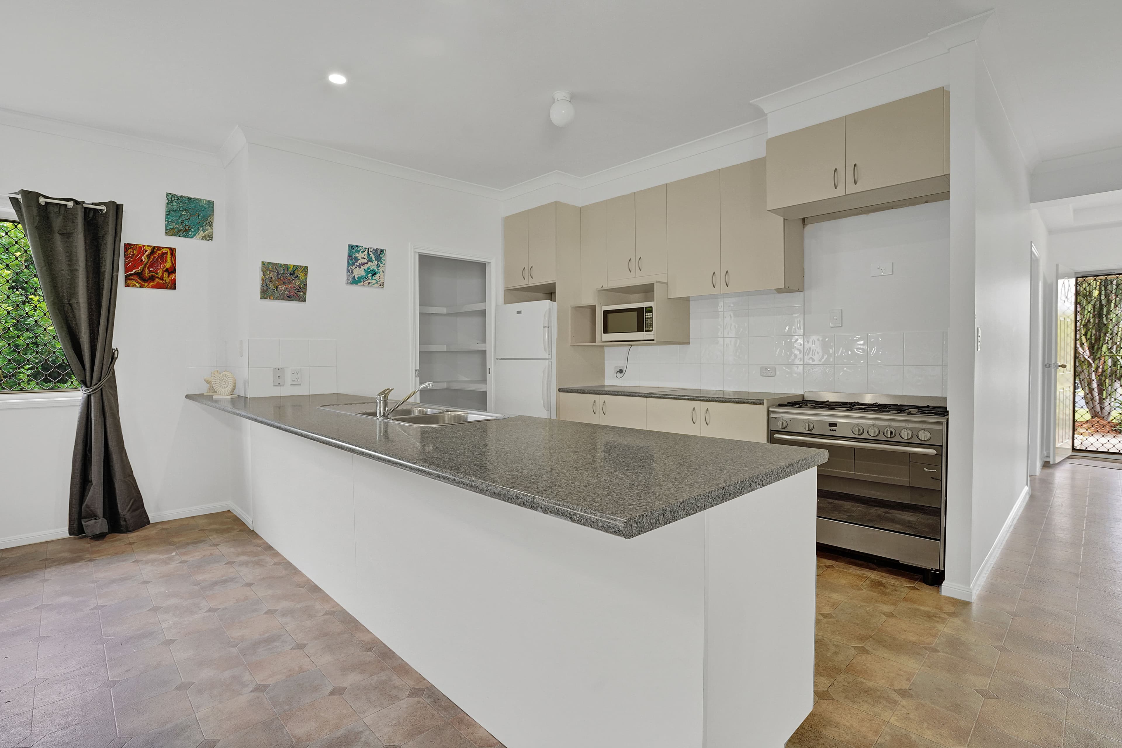 86 Relesah Drive, Ningi QLD 4511, Ningi - Thumbnail 3