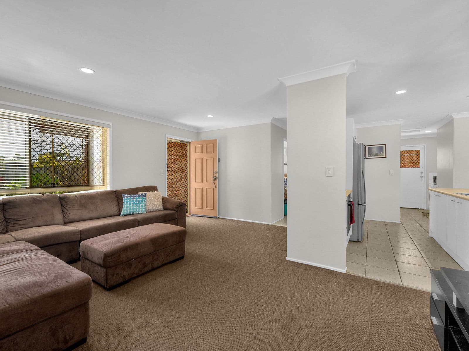121 Britannia Avenue, Morningside QLD 4170, Morningside - Thumbnail 3