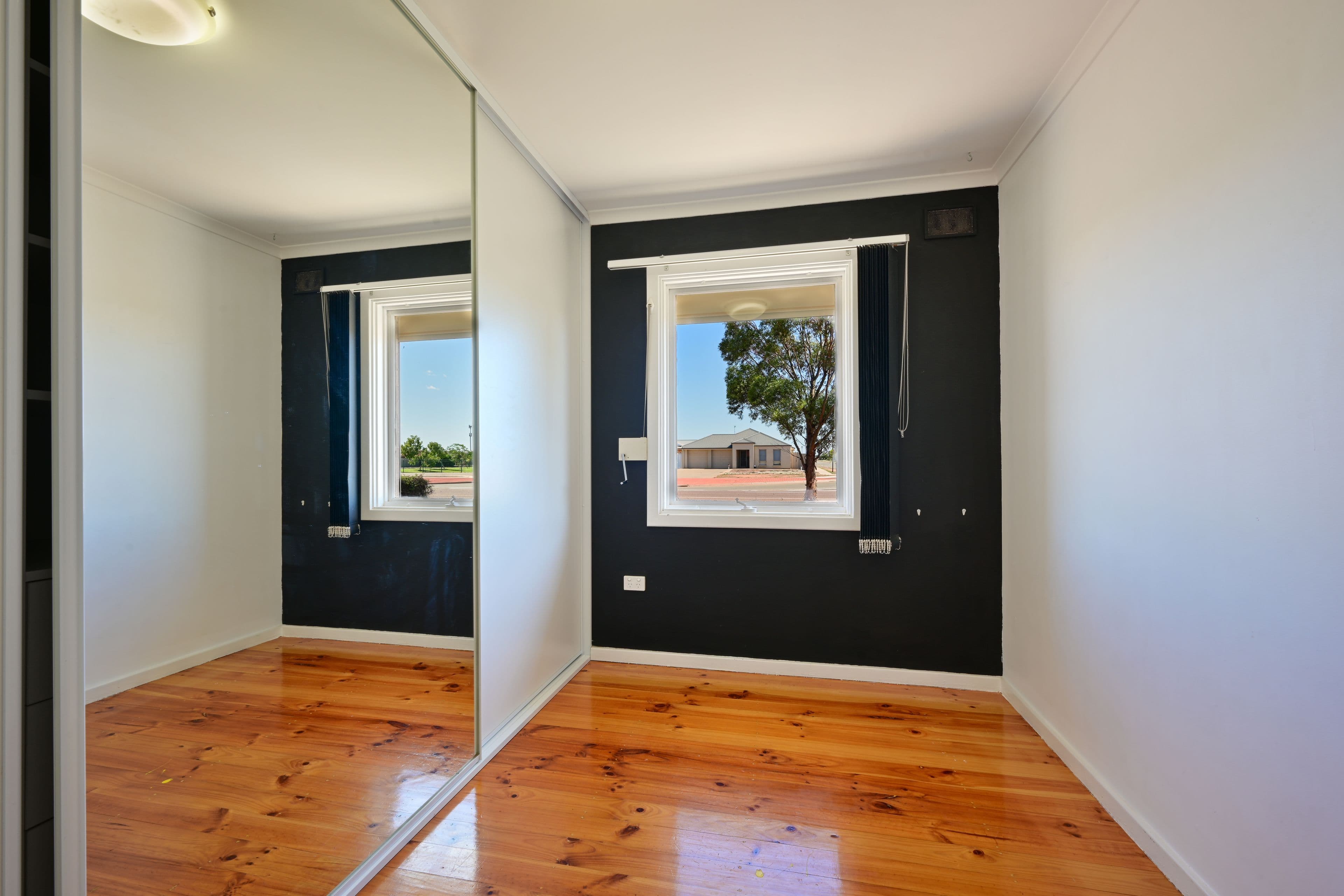 353 Jenkins Avenue, Whyalla Stuart SA 5608, Whyalla Stuart - Thumbnail 5